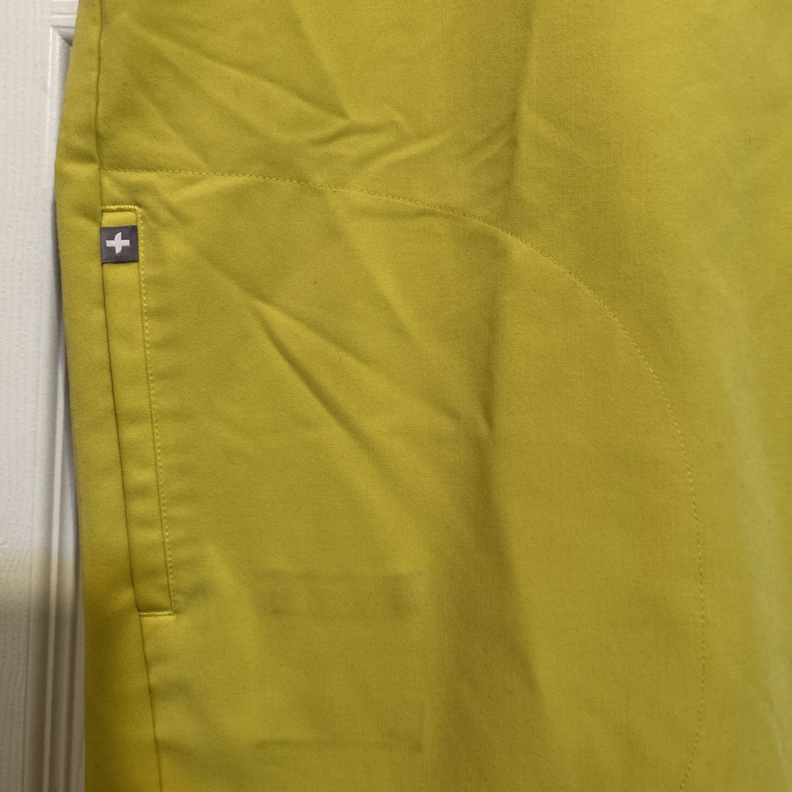 FIGS scrub top RAFAELA Style#:WXXSW1003 PO#4234 Lifesaver Yellow Size XS
