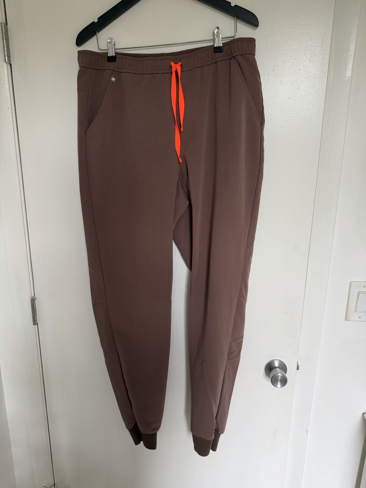 Figs Men’s Technical Collection Joggers Scrub Pants Burgundy, XL Tall