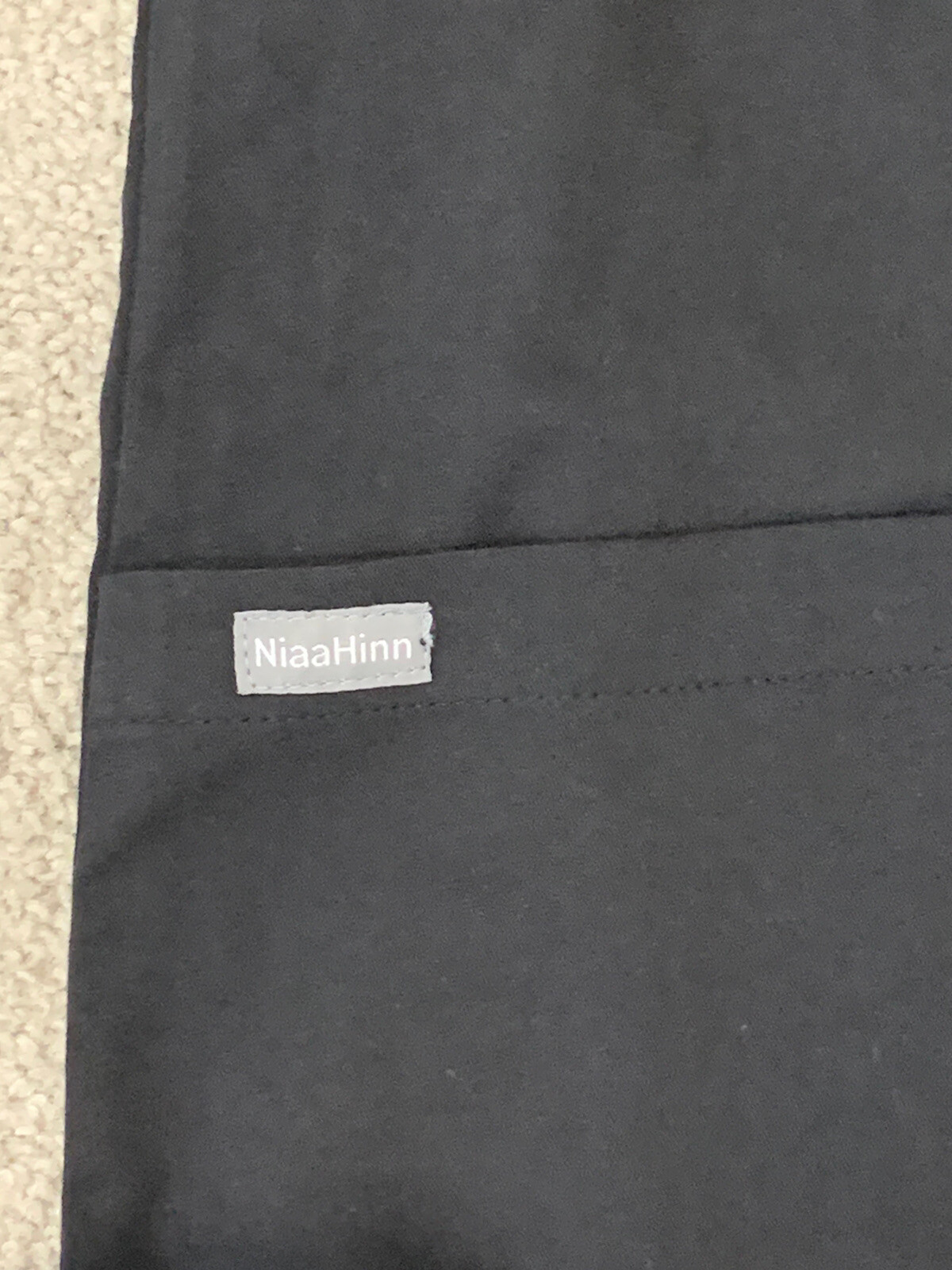 Niaahinn Scrub Top Modern V-neck Short Sleeve Pockets Womens Size Large Black