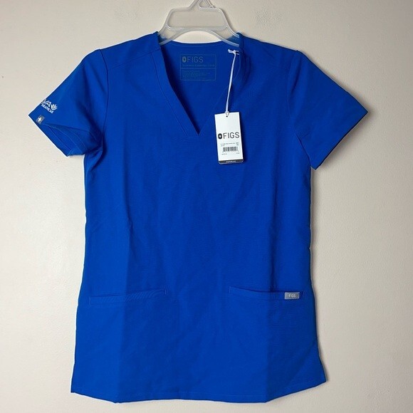 NWT FIGS Aya Healthcare Logo Technical Collection Scrub Top Size XXS Blue