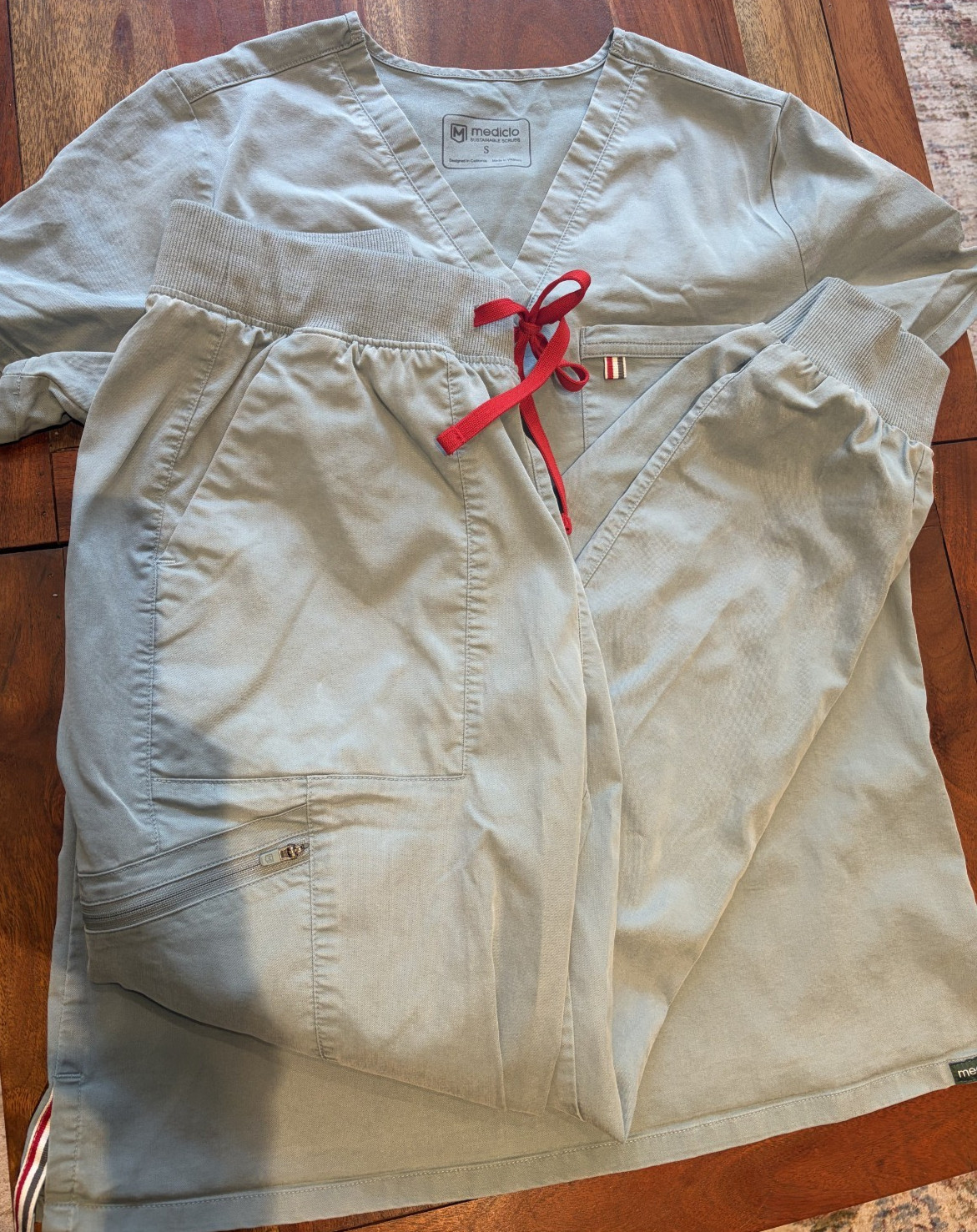 Mediclo Womens S small Tencel scrub Set Stone Blue Sal‎ ‎Essential Nova ‎Jogger