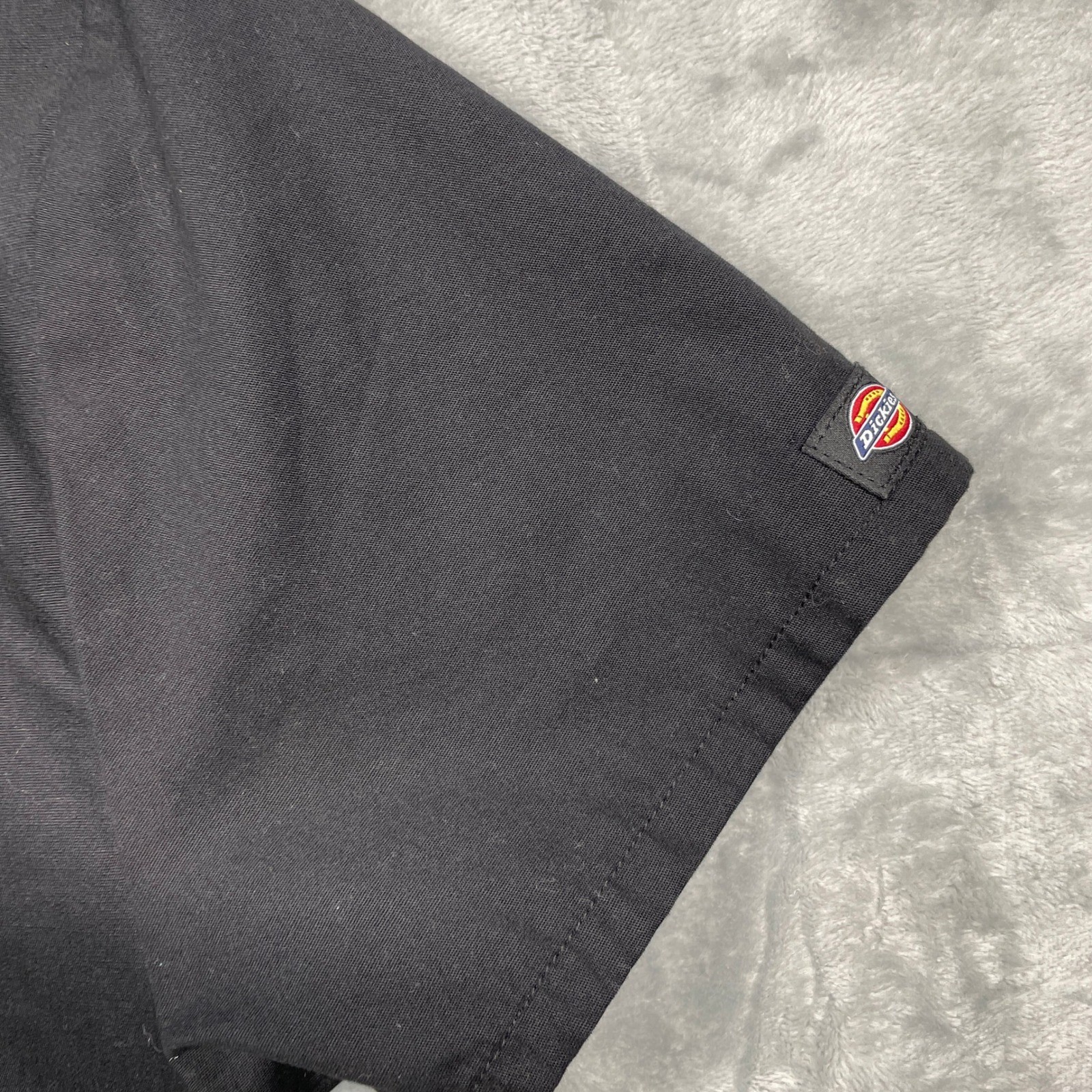 Dickies EDS Womens Signature Black V-Neck Medical Scrub Top 86706 Size M