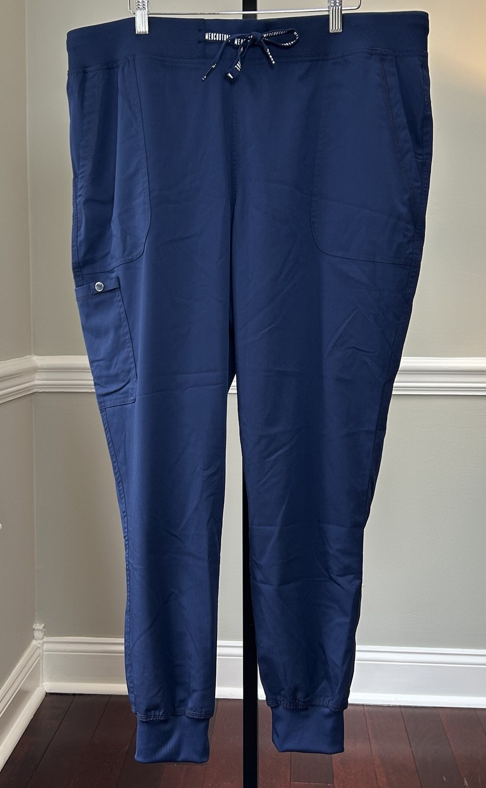 Med Couture Touch XL Petite Scrub Pants Woman Jogger Scrubs MC7710P NAVY BLUE
