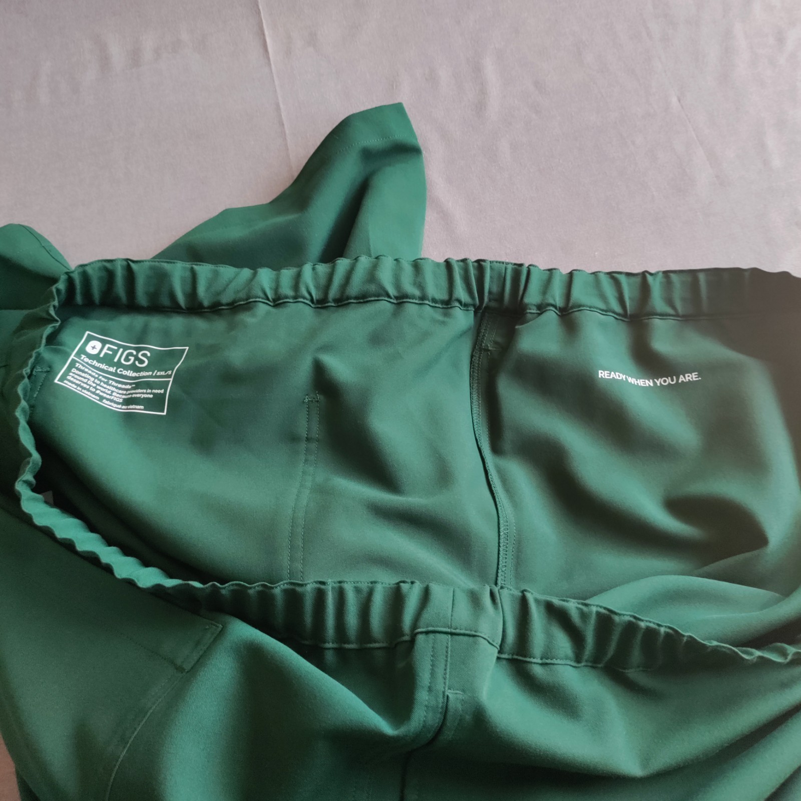 NWT Figs 5XLS Hunter Green Racing Pisco Straight Leg Elastic Waist Drawstring