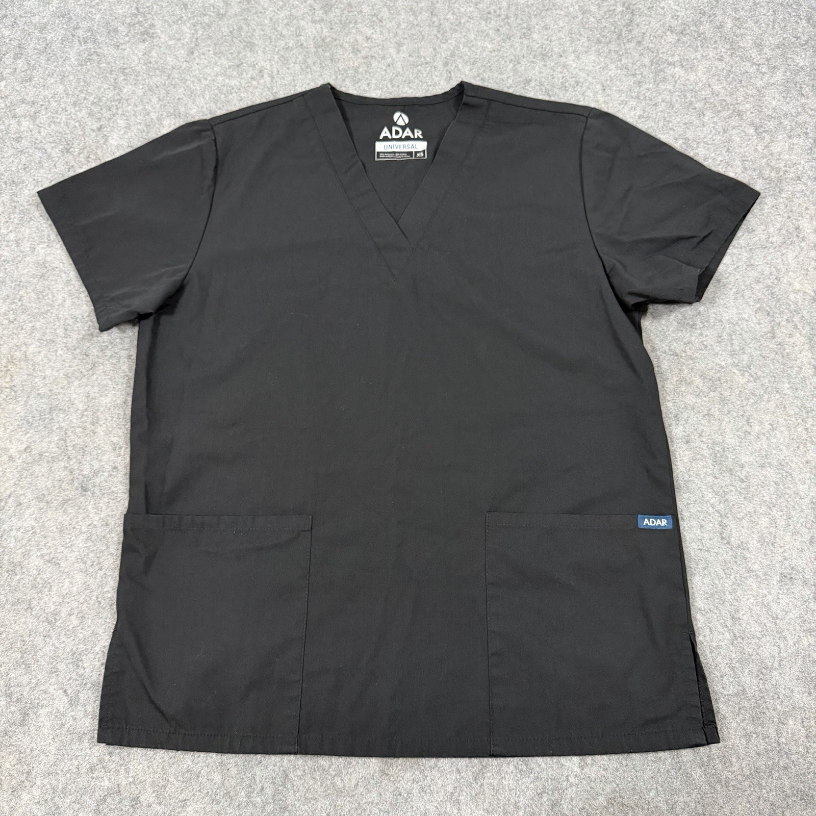 Adar Universal Short Sleeve V-Neck Pockets Scrub Top Unisex Adult Size XS Black
