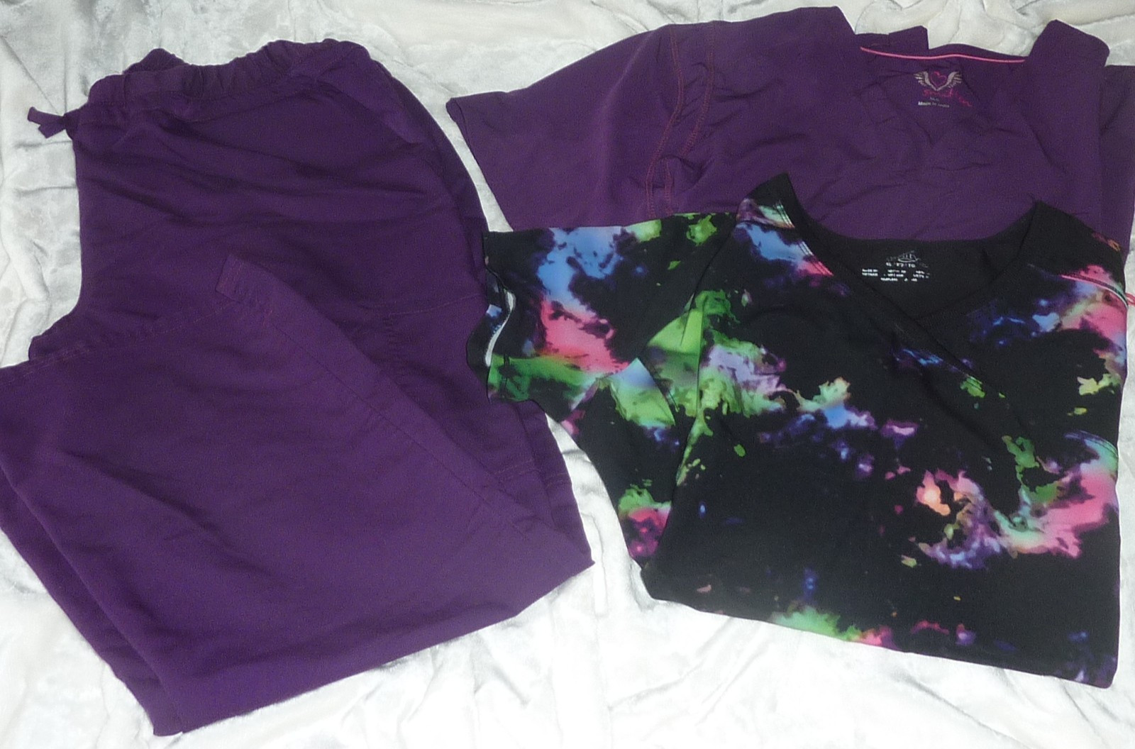 LOT Scrubs Set 3 Pcs 2 Tops XL and 1 Pant PXL
