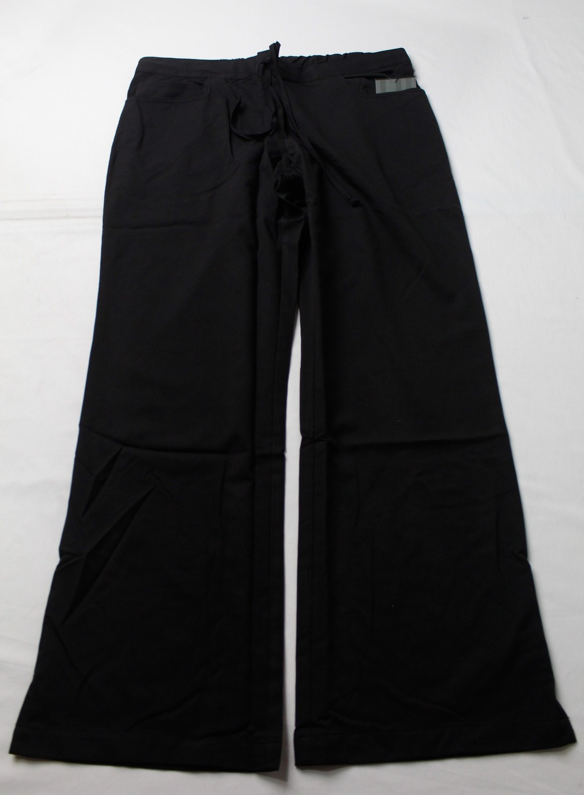 Barco Women’s 5 Pocket Mid Rise Flared Leg Scrub Pants EJ3 Black Large NWT