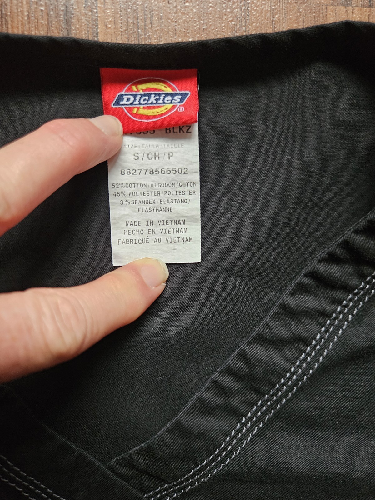 Dickies Medical Scrub Top Black, Utility Small