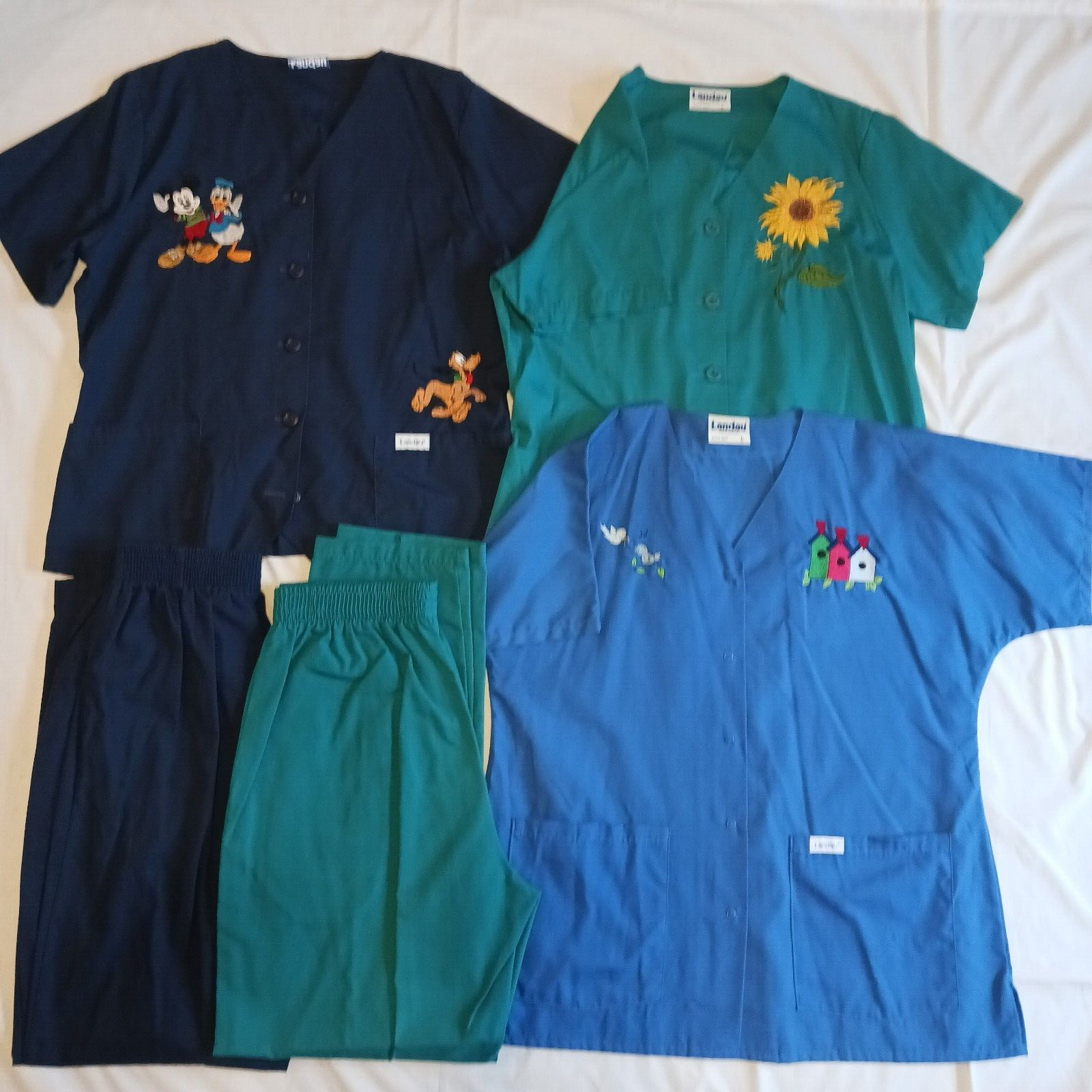 5pc Landau Embroidered Women’s L Scrubs 2 Sets & Top DISNEY & FLORAL nursing