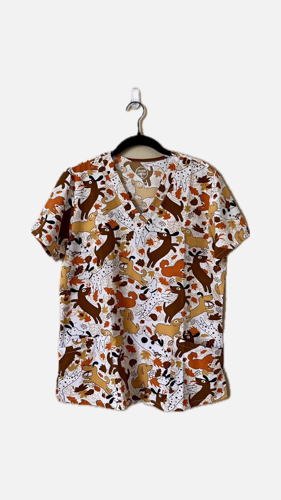 Divine Stretch By JDM Uniforms Fall Dog Theme Scrub Top Women’s Size Medium