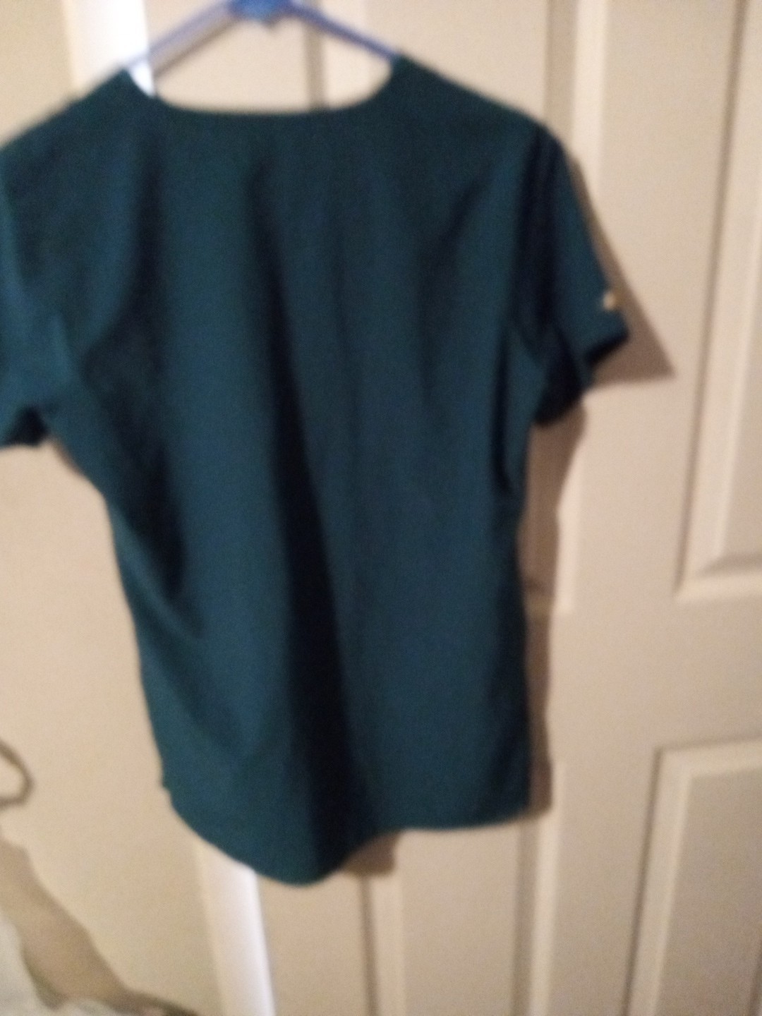 Carhartt Womens Green V Neck Scrub Top Short Sleeve Utility Pocket C12210 Small
