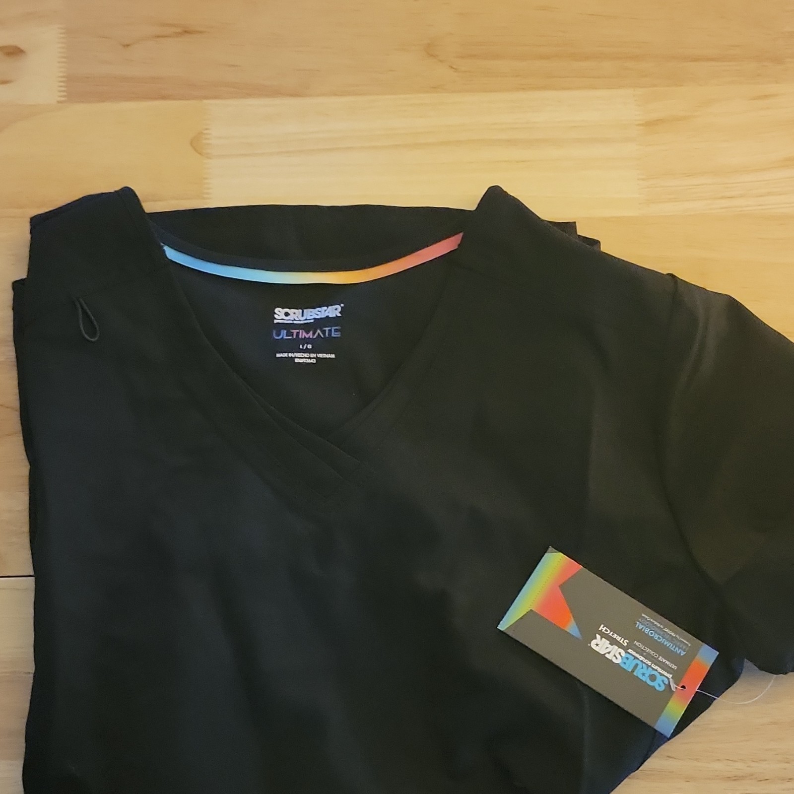 Scrubstar Ultimate V-Neck Scrub Top Black Solid Polyester Blend Unisex L RN93643