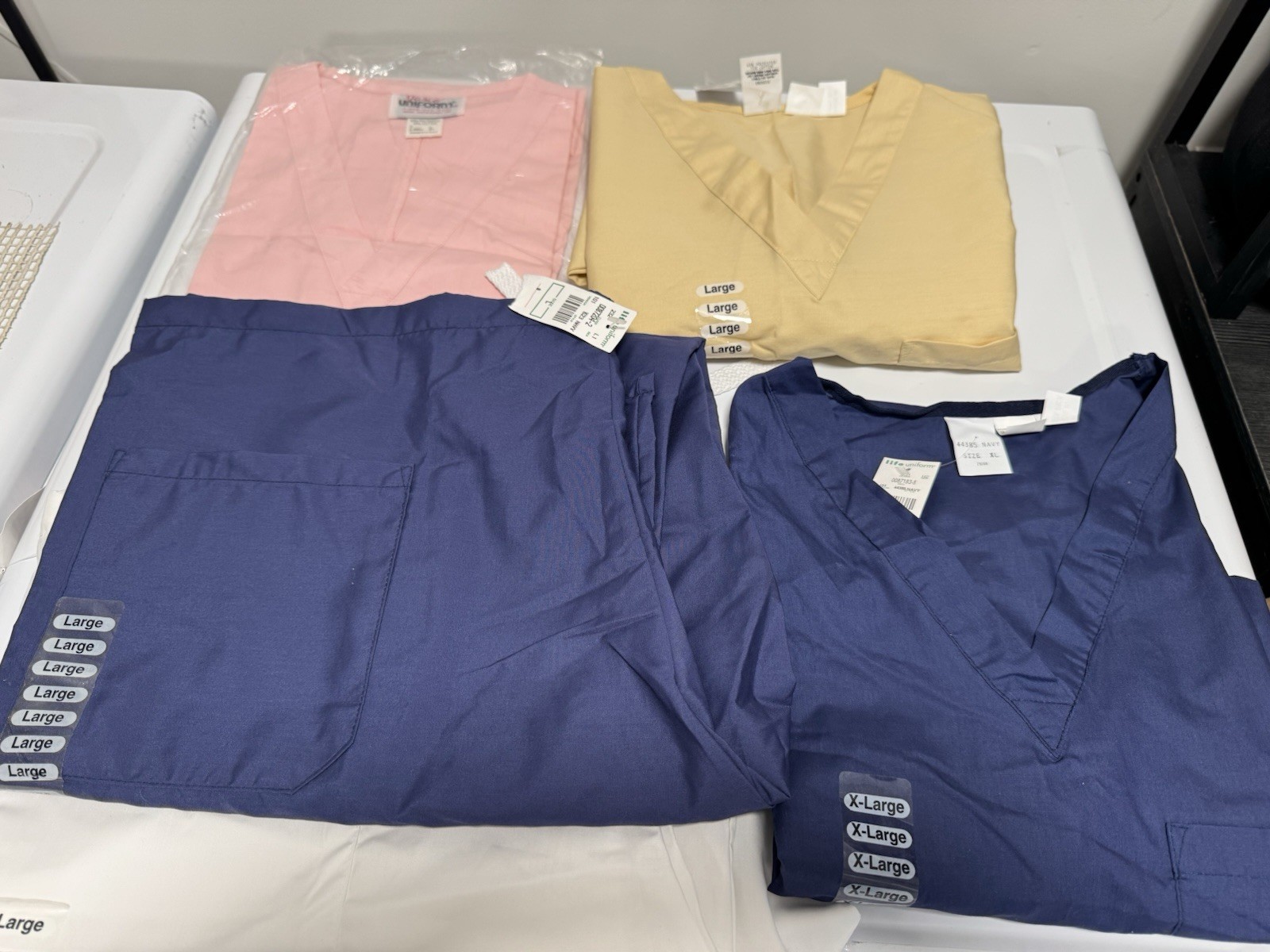 Lot of 5 New Medical Scrub Uniform Pieces Tops & Pants L XL Navy White Pink…
