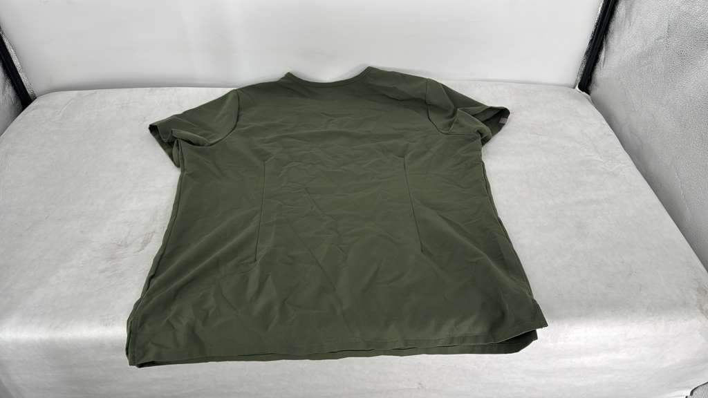 FIGS Catarina One Pocket Scrub Top Women’s Size XLR XL Regular Moss Green – NEW