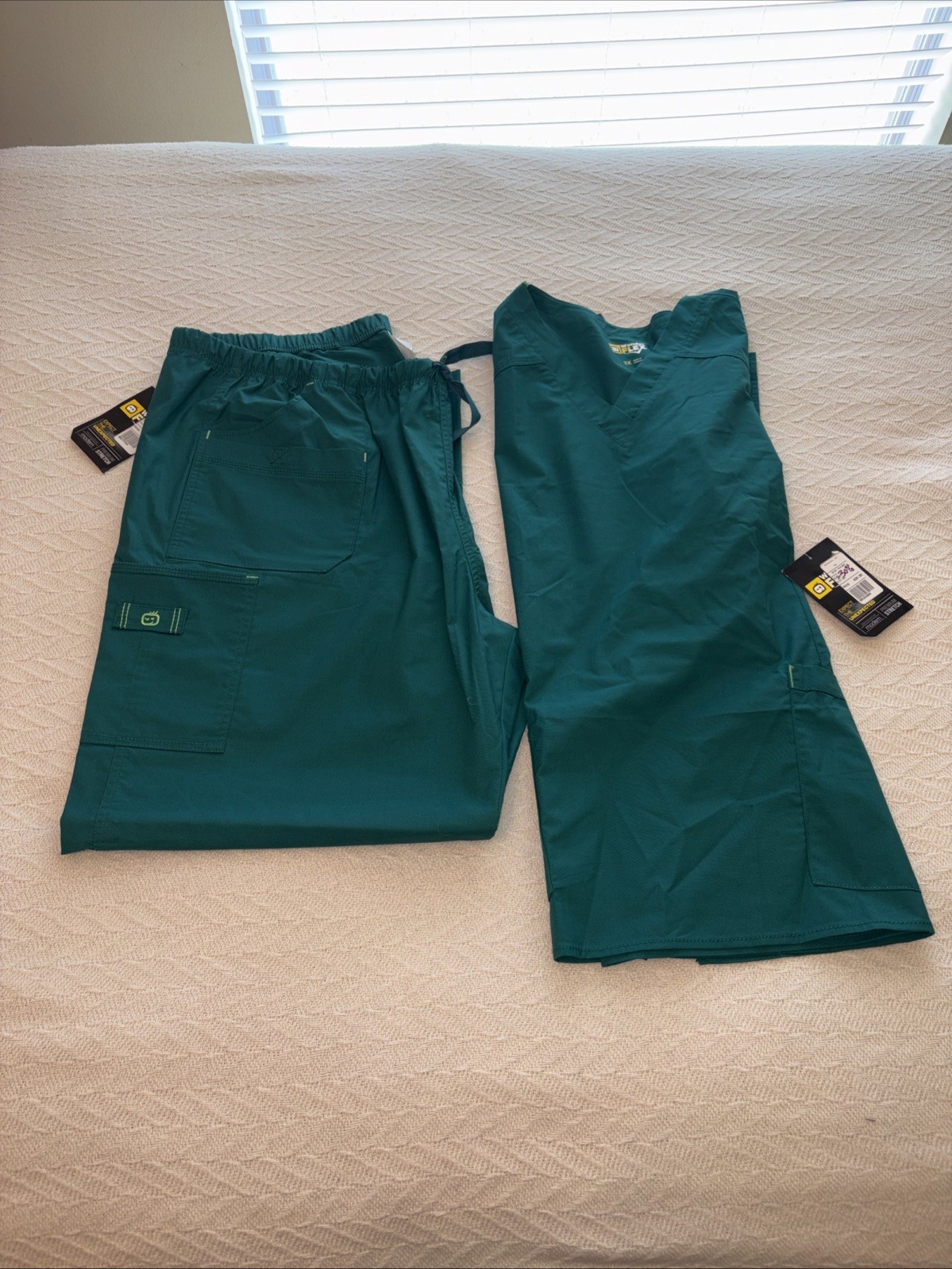 Wonder Wink Green Scrub Set 3XL