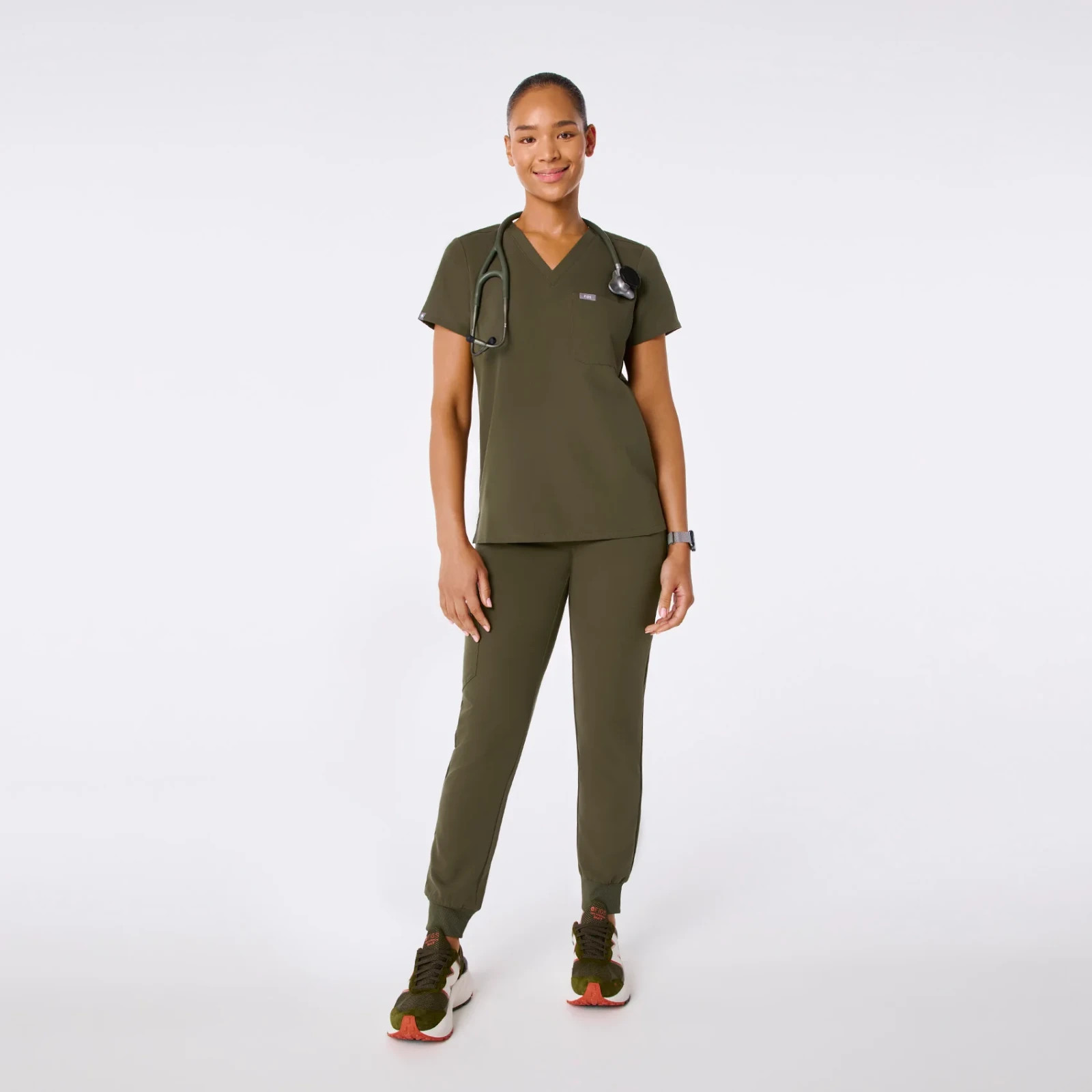 Figs Women’s Catarina One Pocket Scrub Top in Spruce, Size Medium