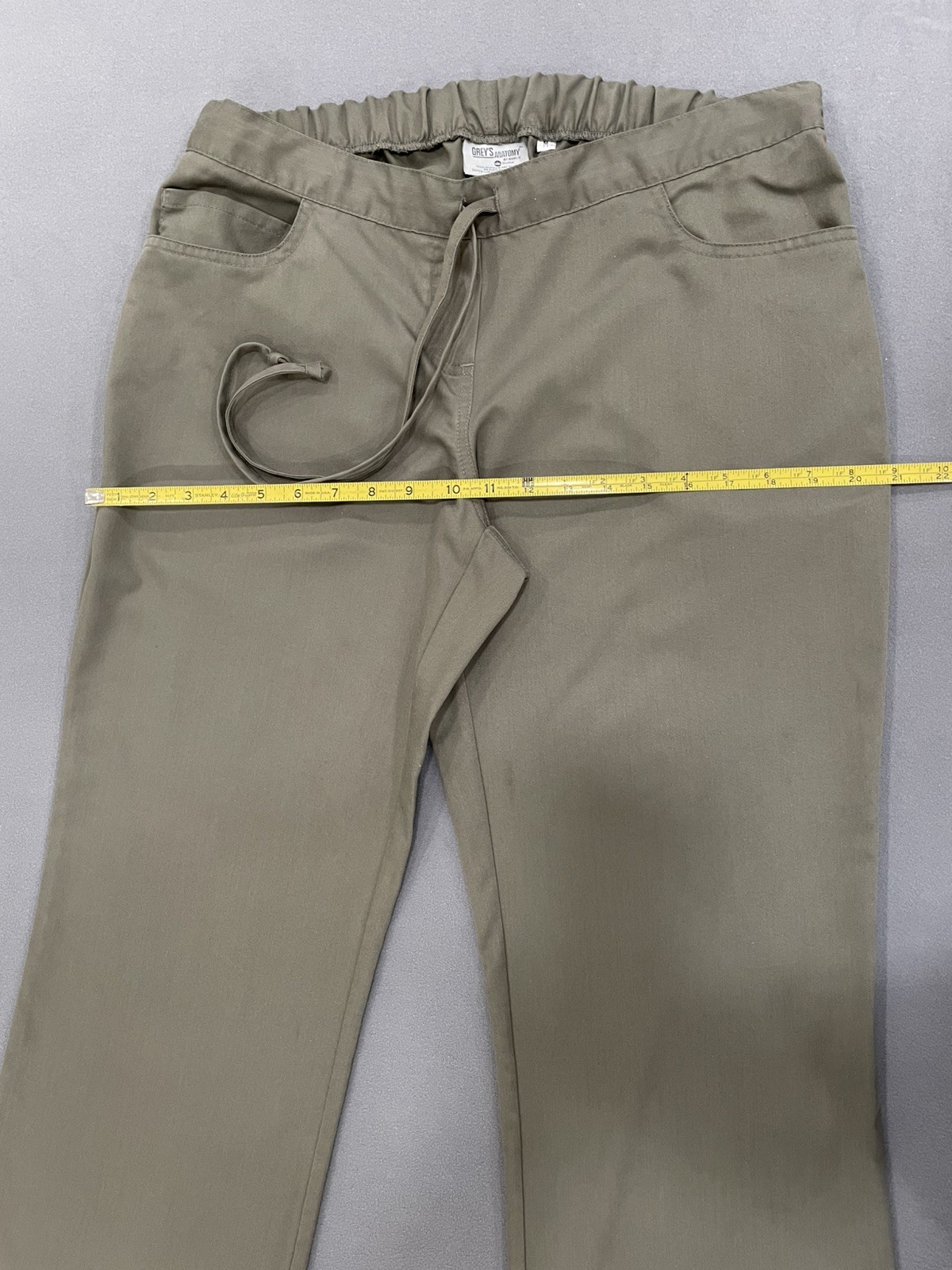 Grey’s Anatomy Barco Scrub Set Top (L) Pant (M) Lt Gray/Sage Green (180)