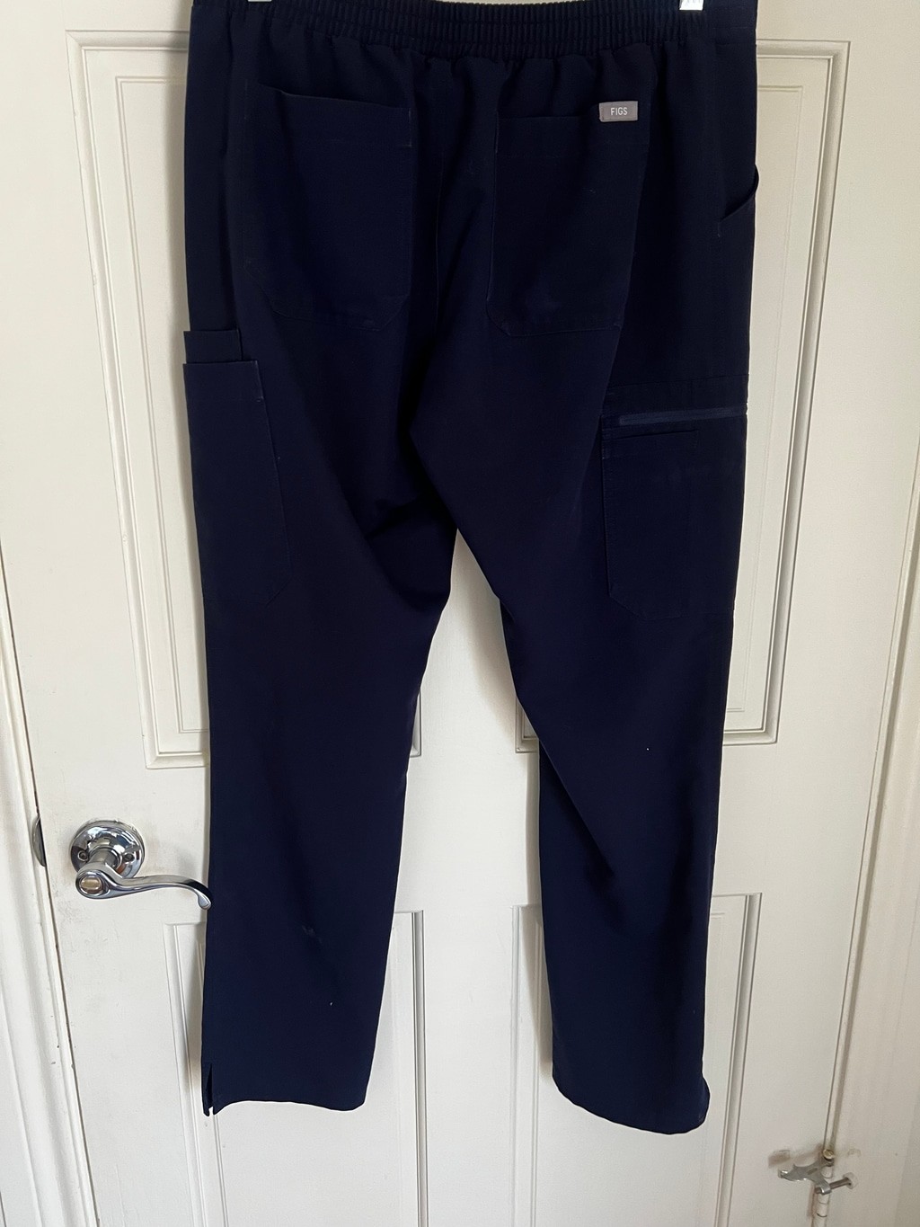 FIGS Women’s Yola Scrub Pant Navy M Regular length