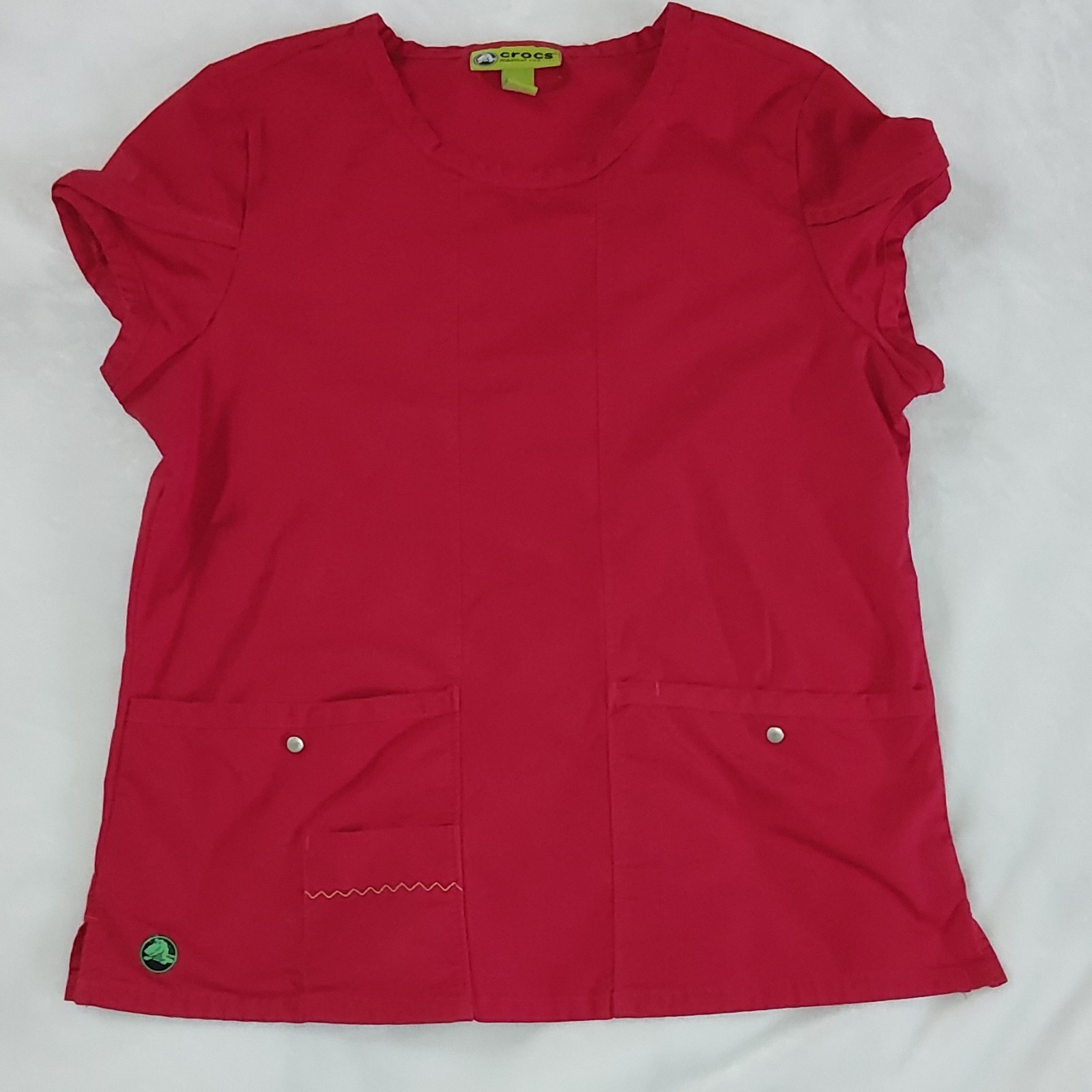 Crocs Women’s Medical Scrub Top Size M Solid Red Short Sleeve