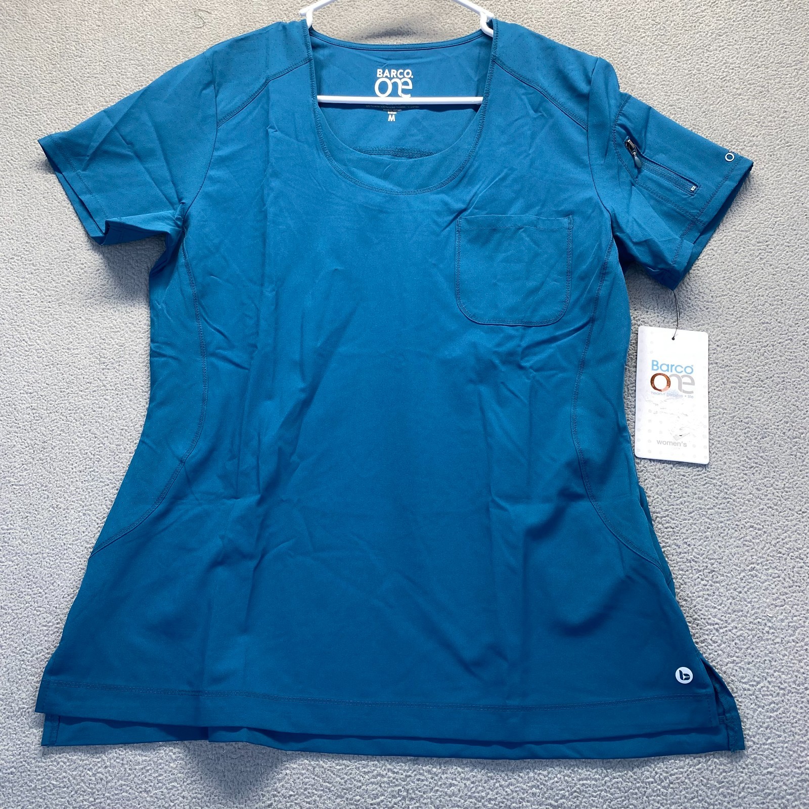 Barco One Sporty Bahama Scrub M BOT142 Zip Arm Pocket NEW