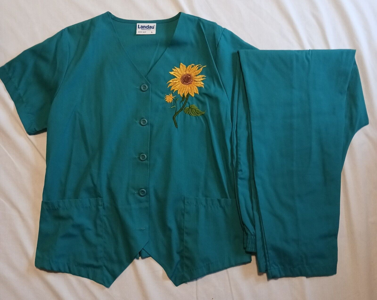 5pc Landau Embroidered Women’s L Scrubs 2 Sets & Top DISNEY & FLORAL nursing