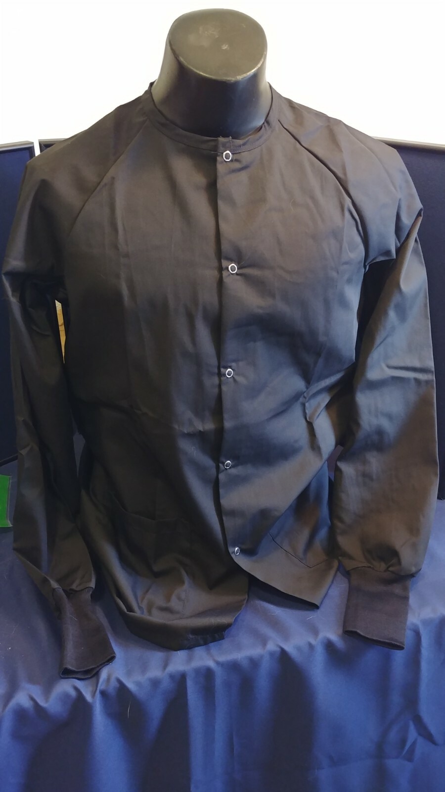 Fashion Seal Healthcare Scrub Jacket Small Women’s Black Medical Dental
