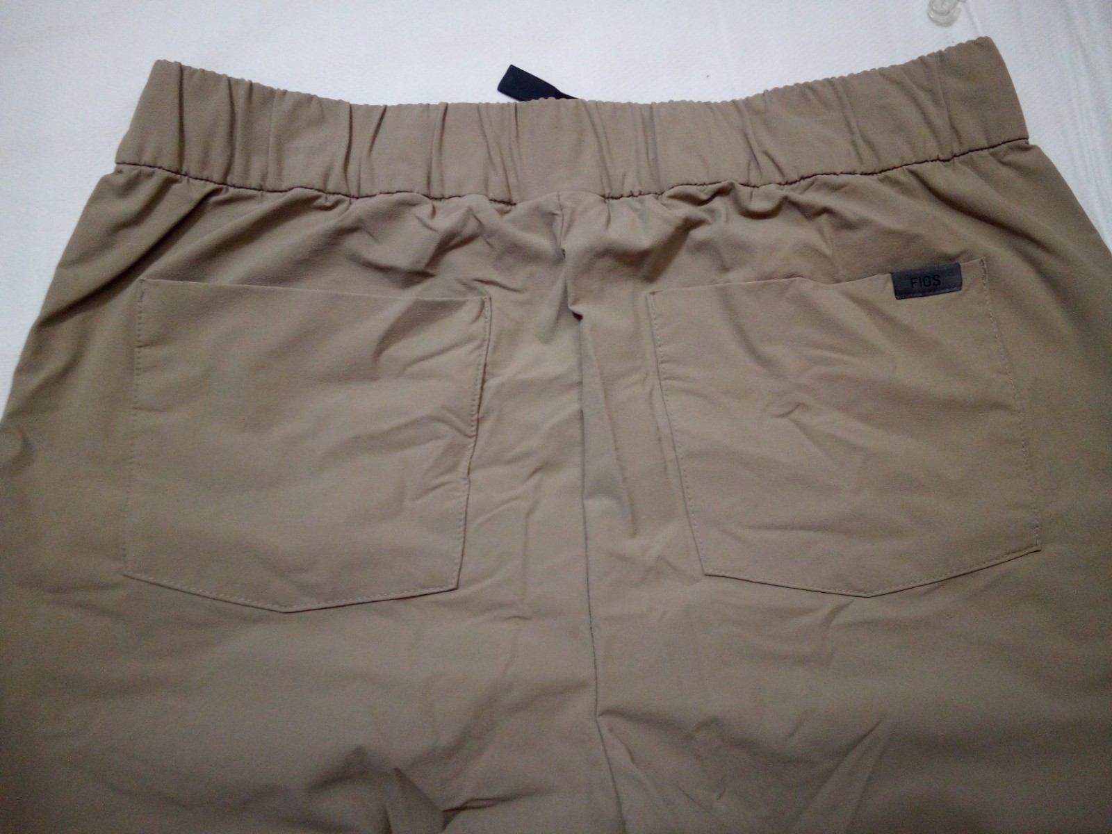 Figs Pro Scrub Pant Tapered Leg Women’s M TALL BeigeTech WW22WW2003T