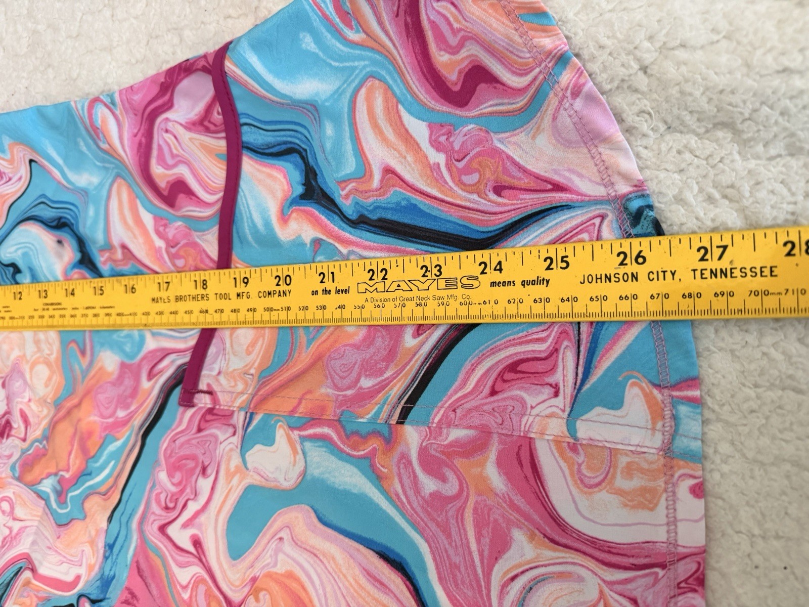 Scrubstar Women’s M Scrub Top Marble Swirl Vneck. I6