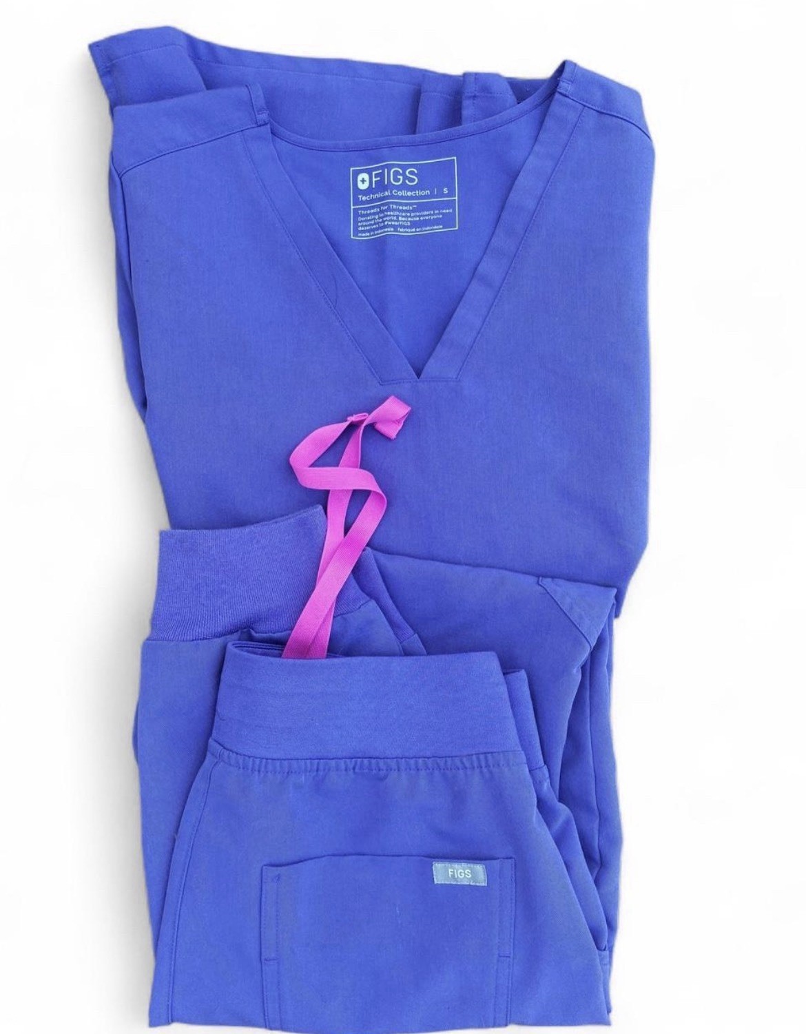 Women’s Lilac FIGS Scrub Set