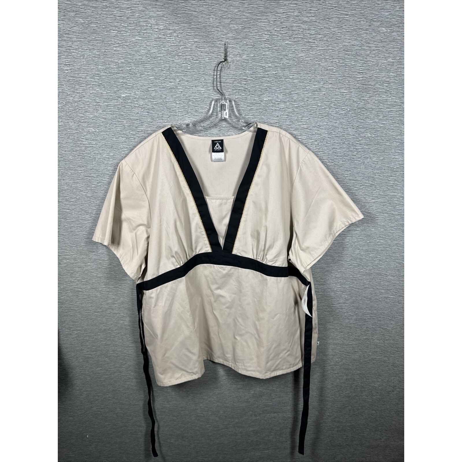 NEW Cherokee Studio Beige and Black Adult Size 3XL