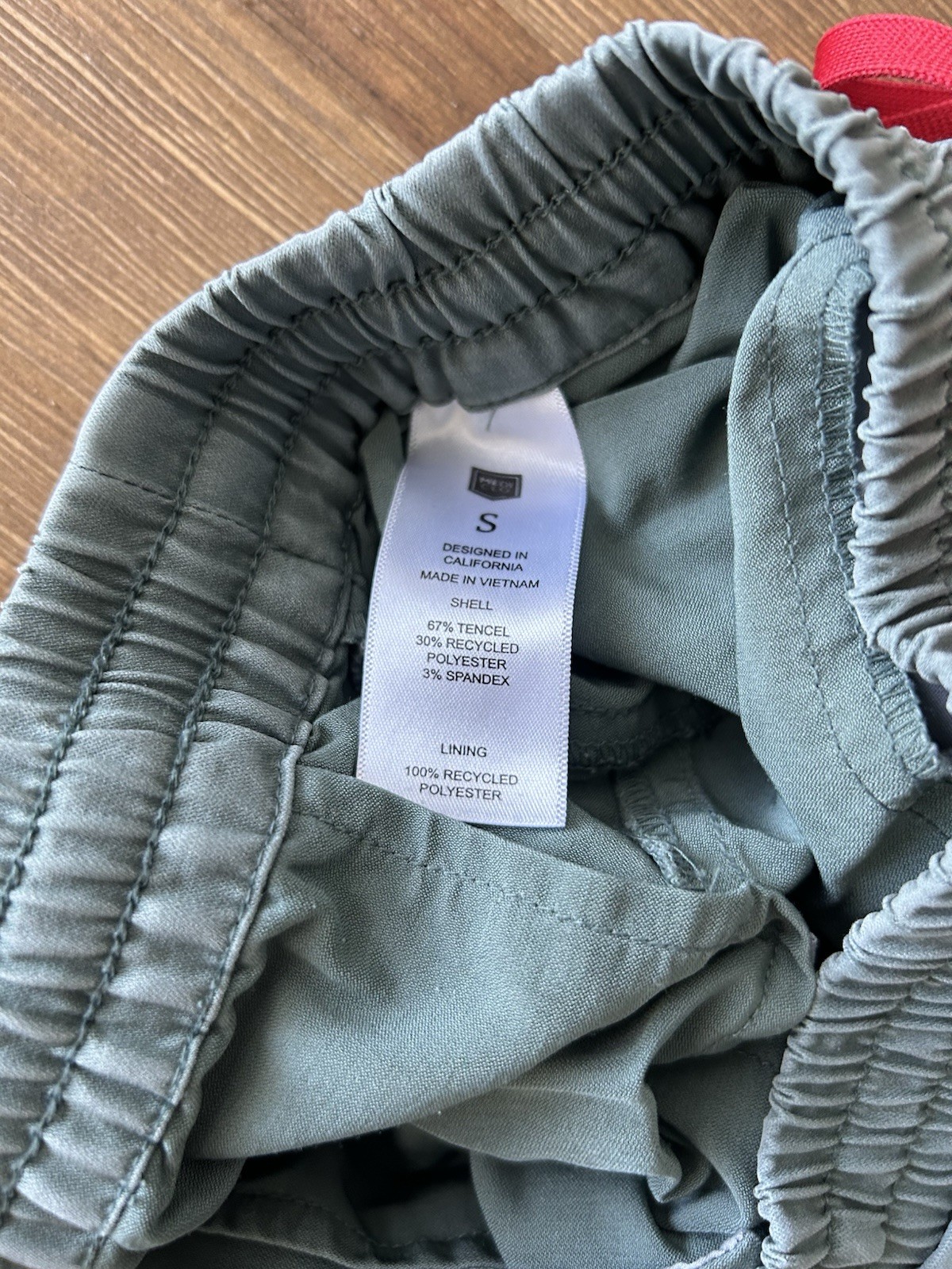 Mediclo Scrub Set Men’s Tencel Sage Green Top Medium Pants Small Regular