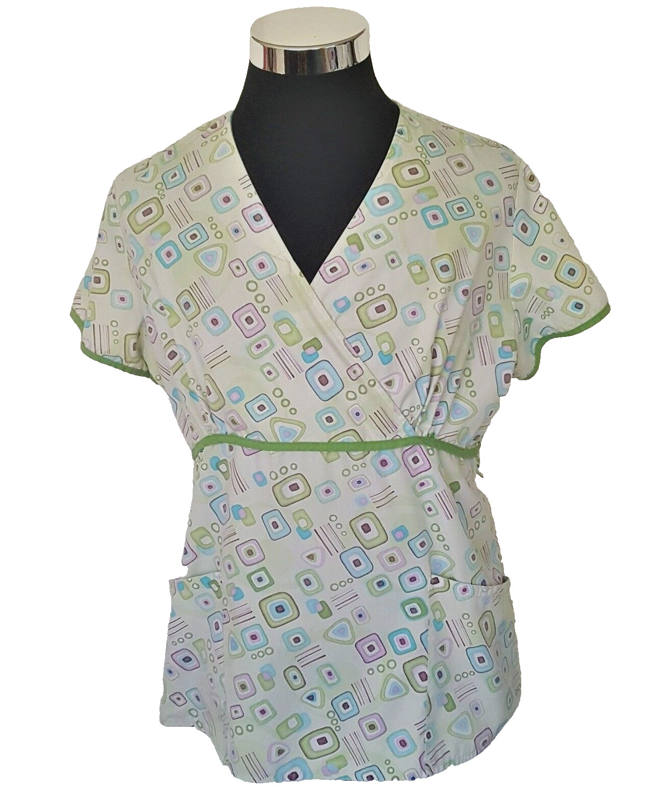 SB Scrubs Uniform Top Women’s Size Large Geo Medical Dental Veterinary Techs