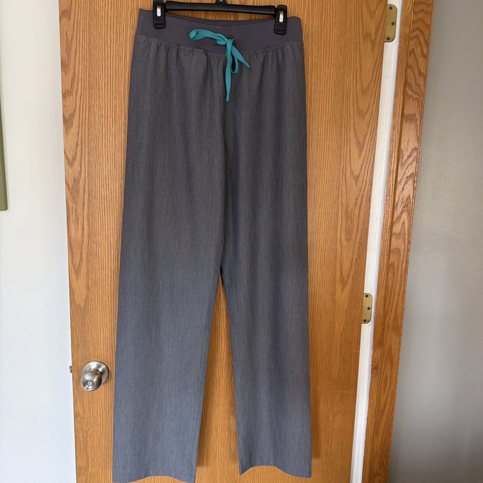 FIGS Women’s M Tall High Waisted Livingston Scrub Pants Graphite Gray Medical