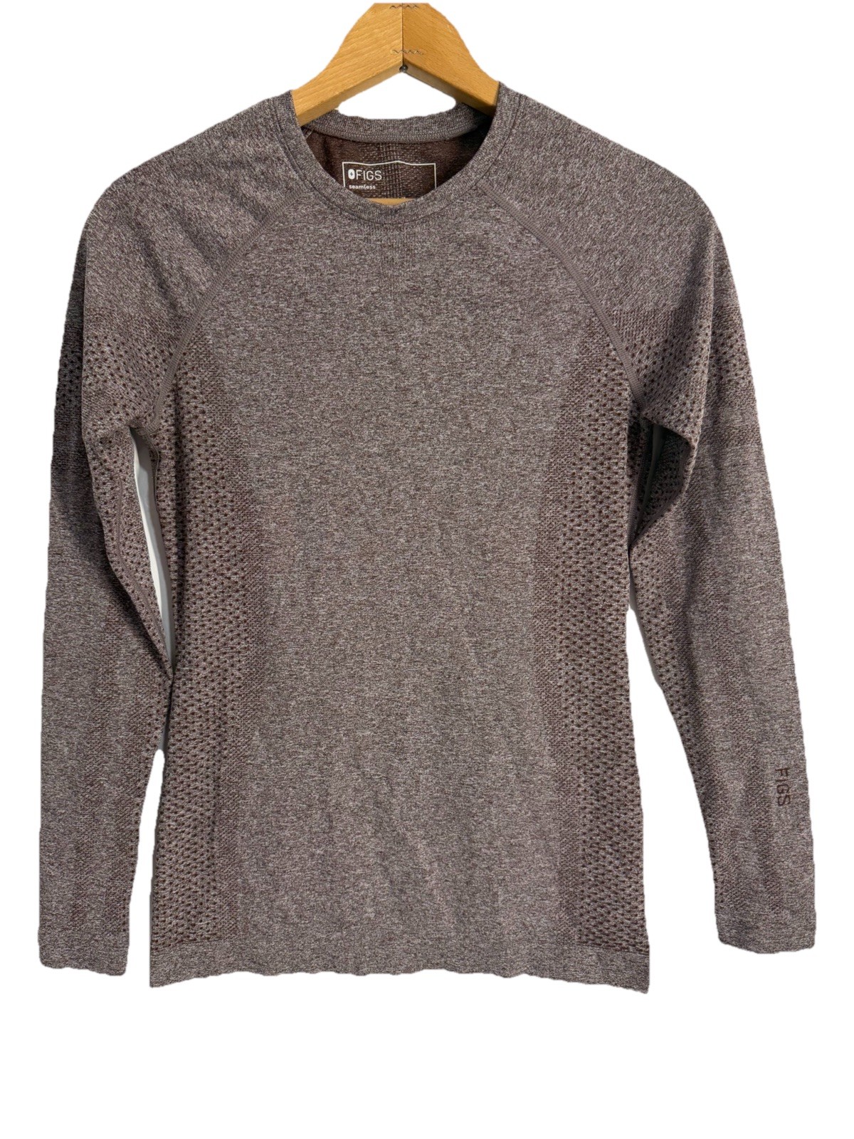 Figs Salta Seamless Long Sleeve Underscrub Top Women’s XS Espresso Red Mauve