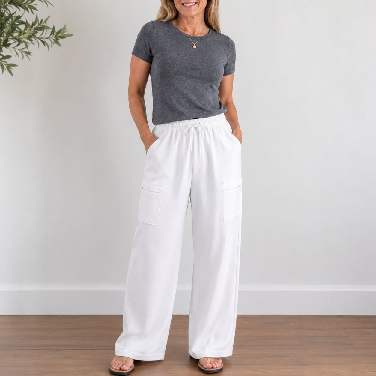 NEW Amazon Essentials Women’s SMALL WHITE SCRUBS Pants