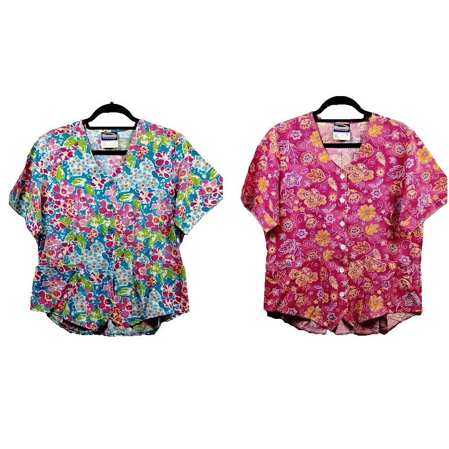 Scrubwear Scrub Tops Button-Up Floral Size M Front Pockets Cotton Blend Vtg