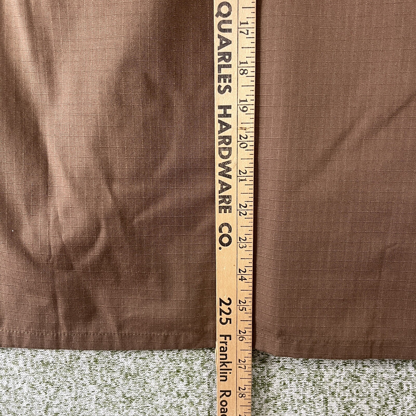MG Medgear Top Women Extra Small Brown Ripstop Scrubs V Neck Two Pockets NWT