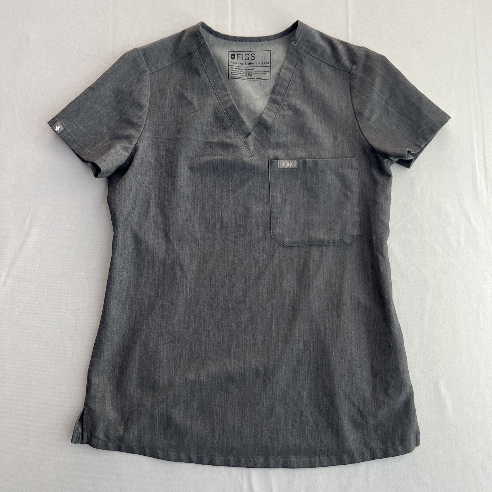 FIGS Scrub Top Women’s Size XXS Catarina One Pocket Graphite Gray FW1000