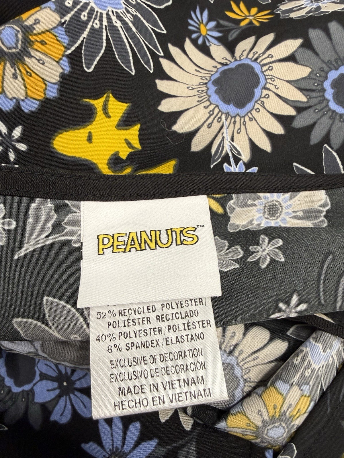 NWT Peanuts Snoopy Scrub Top 2X Black Woodstock Scrubs Cherokee Tooniforms