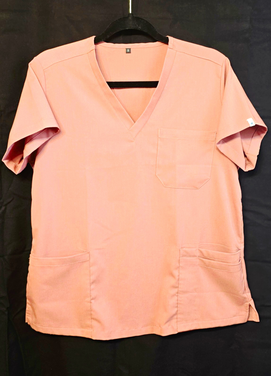 FIGS Women’s Mauve Solid V-Neck Short Sleeve Scrub Top w/ Pockets Sz S