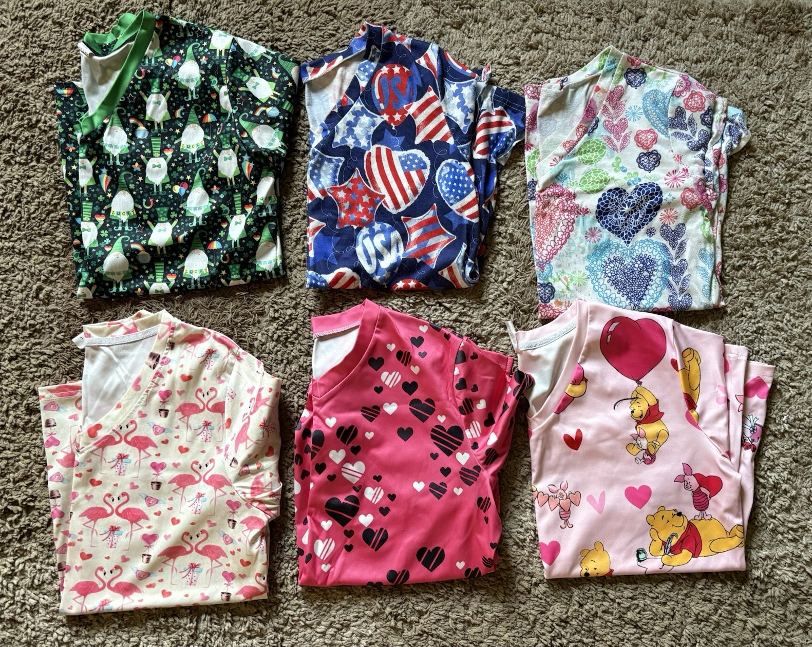 Lot of 22 Holiday V-Neck Scrub Tops – Size M (8/10) – Polyester
