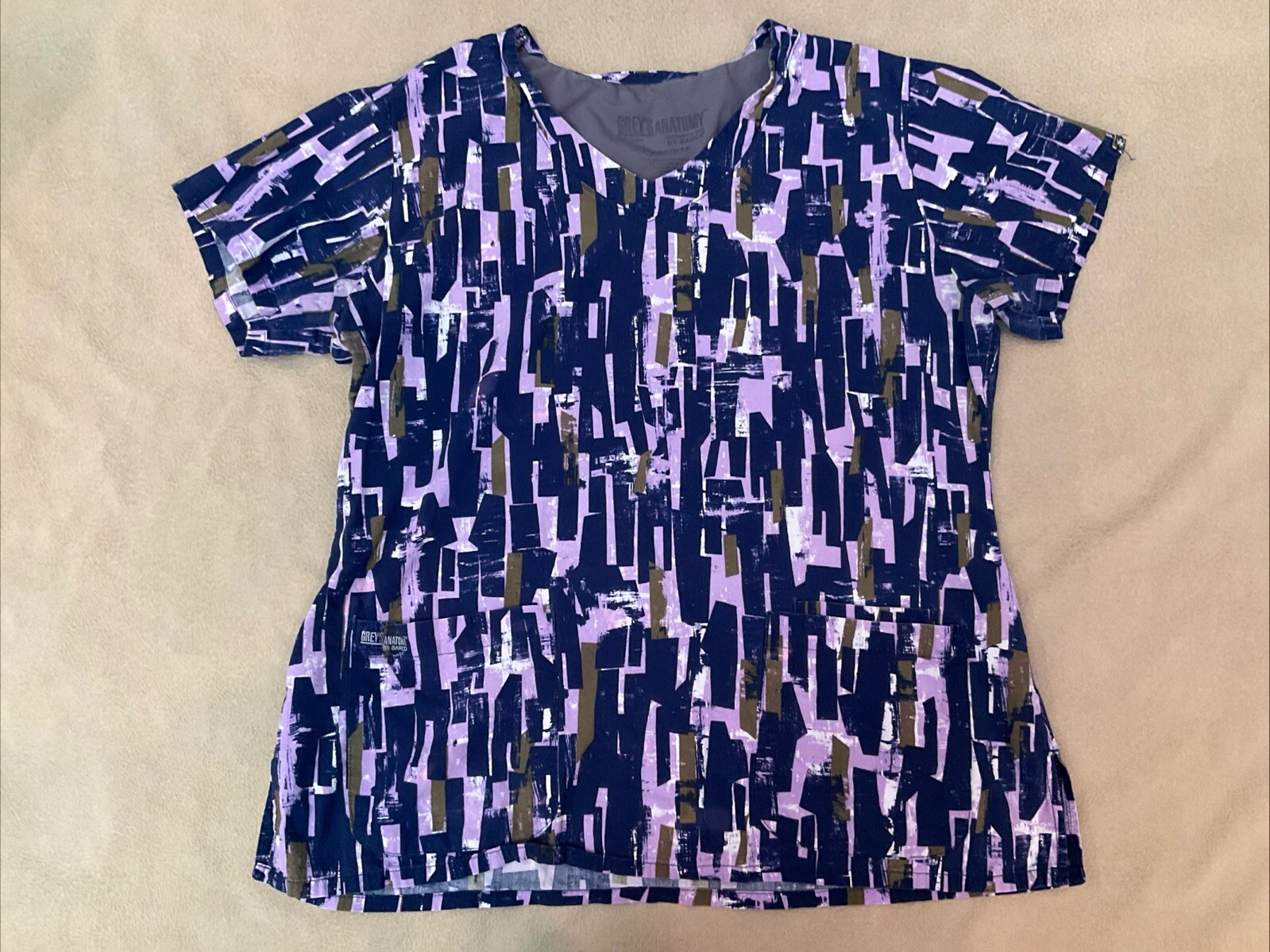 Grey’s Anatomy Print Scrub Top Large Womens Signature Navy Purple