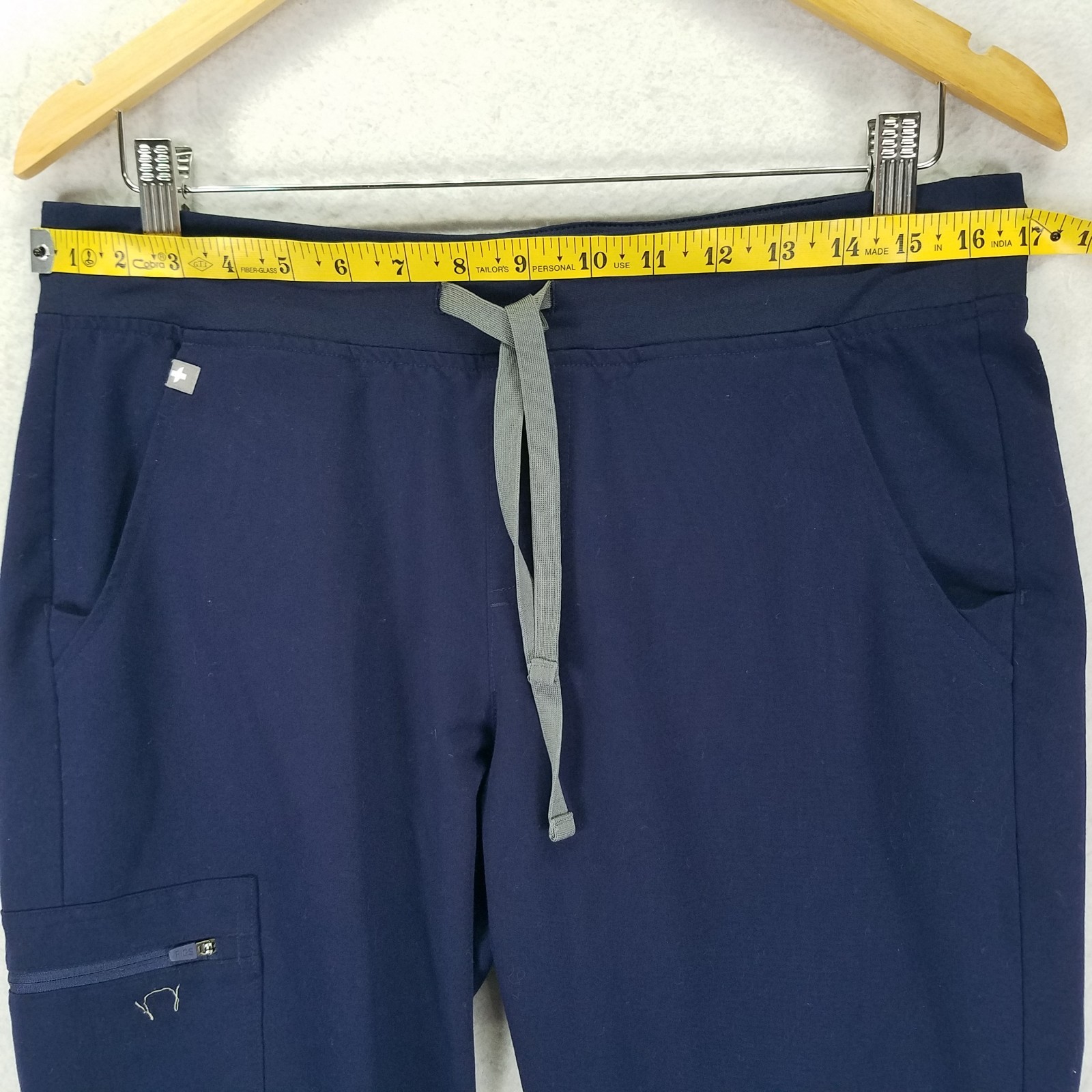 FIGS Technical Collection Scrub Pants Womens Medium Navy Blue Jogger Cargo Nurse