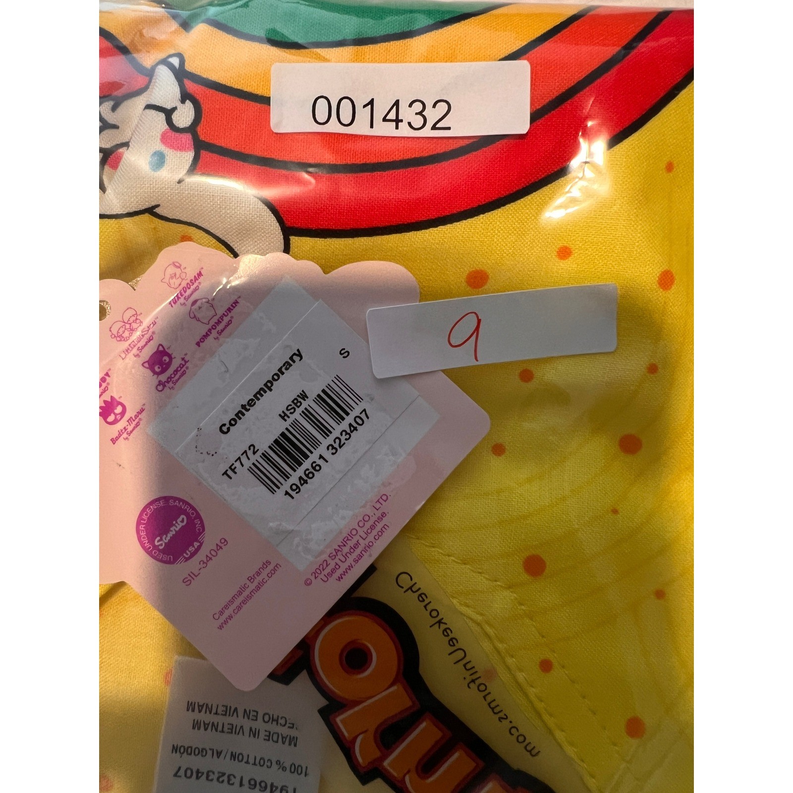 Hello Kitty Tooniforms Sanrio V Neck Scrub Top Size S Women