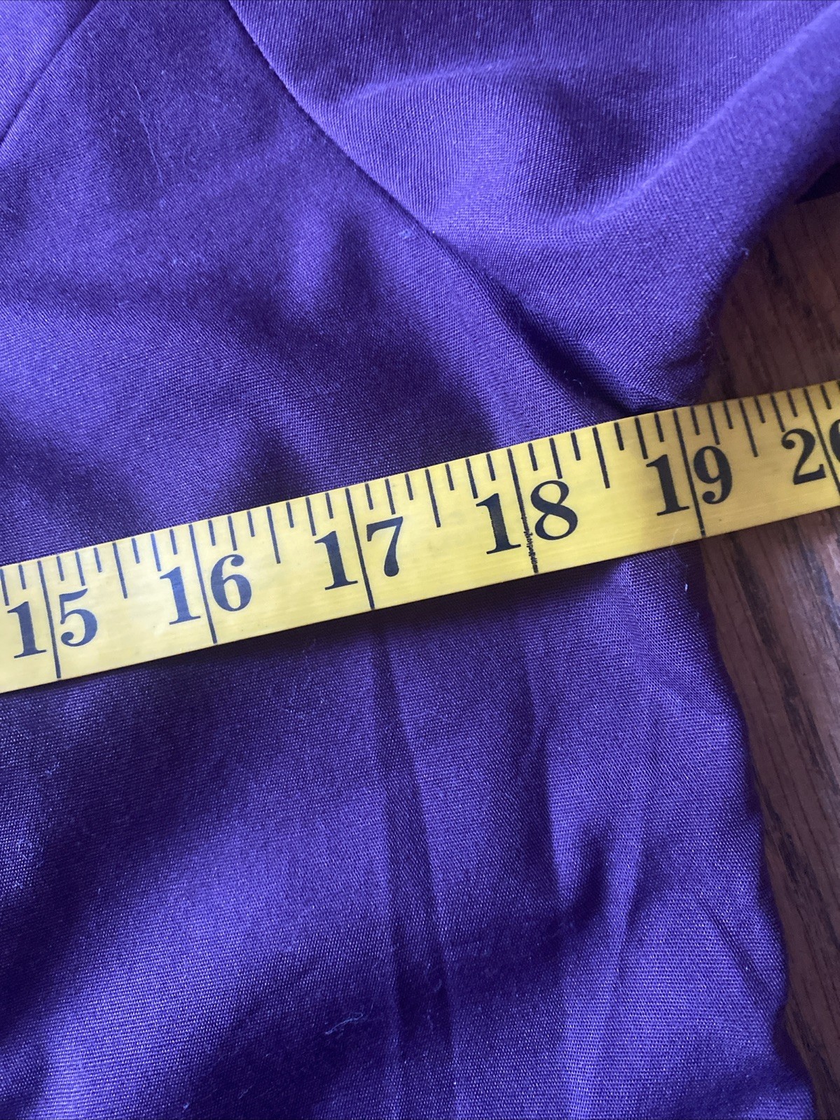 Fashion Seal Healthcare Scrub Top Women’s Small Purple Short Sleeve V Neck