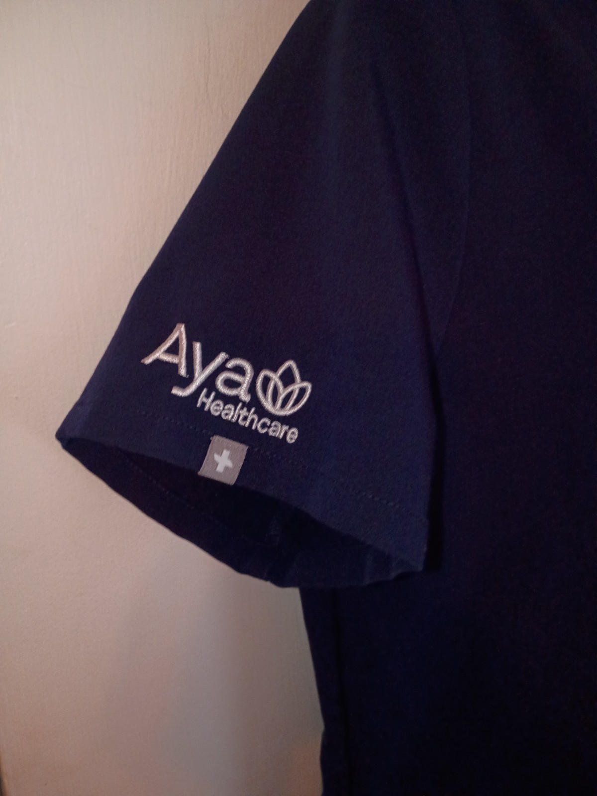FIGS Women’s Catarina Size XXS One Pocket Scrub Top Navy Blue PO 4031 Aya