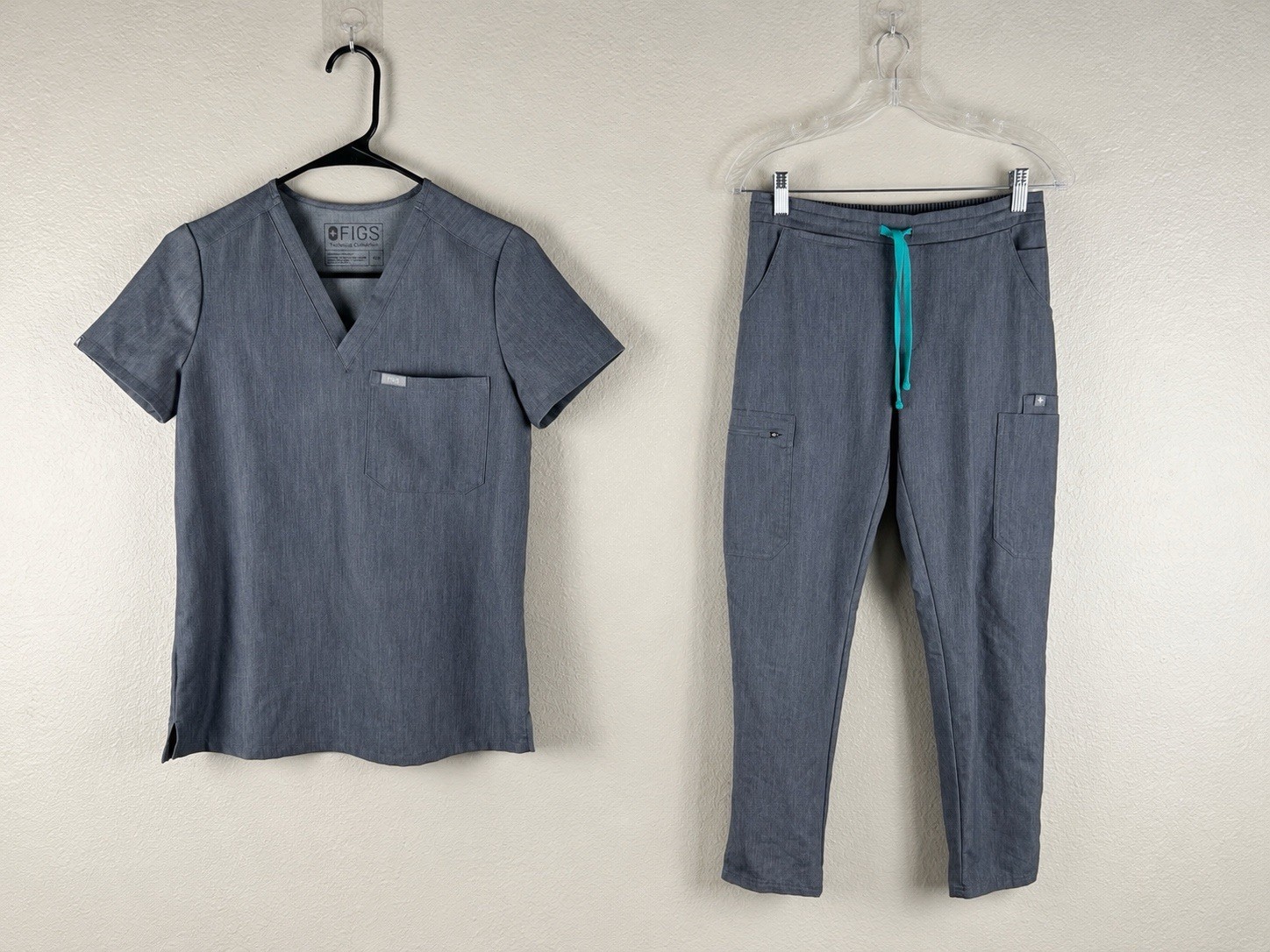 FIGS Gray Scrub Set Top XS Pants XXS Technical Collection Mixed Sizes