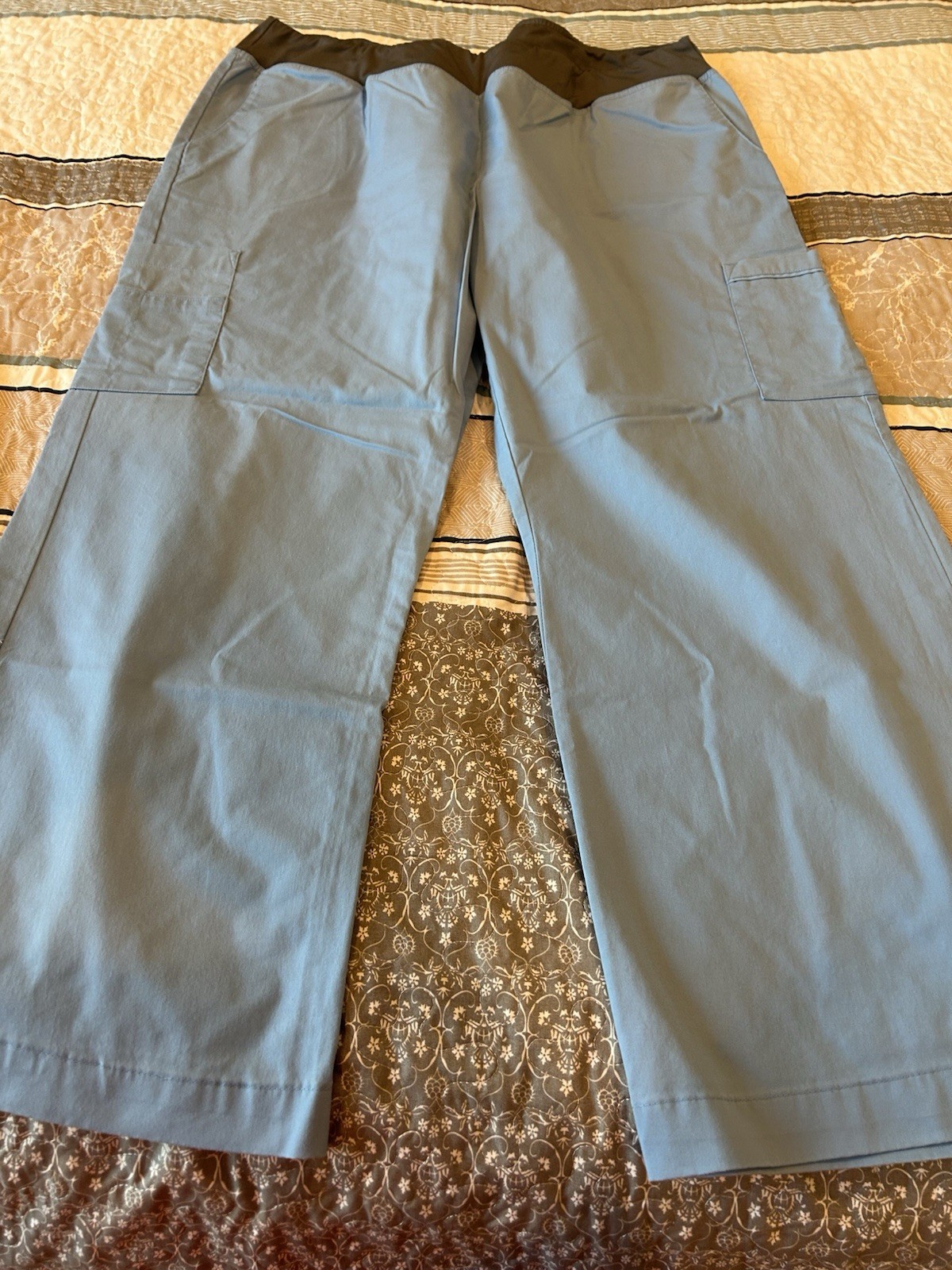 Women’s Xl Petite Cotton/polyester/spandex Light Blue Uniform Pants. No Damage
