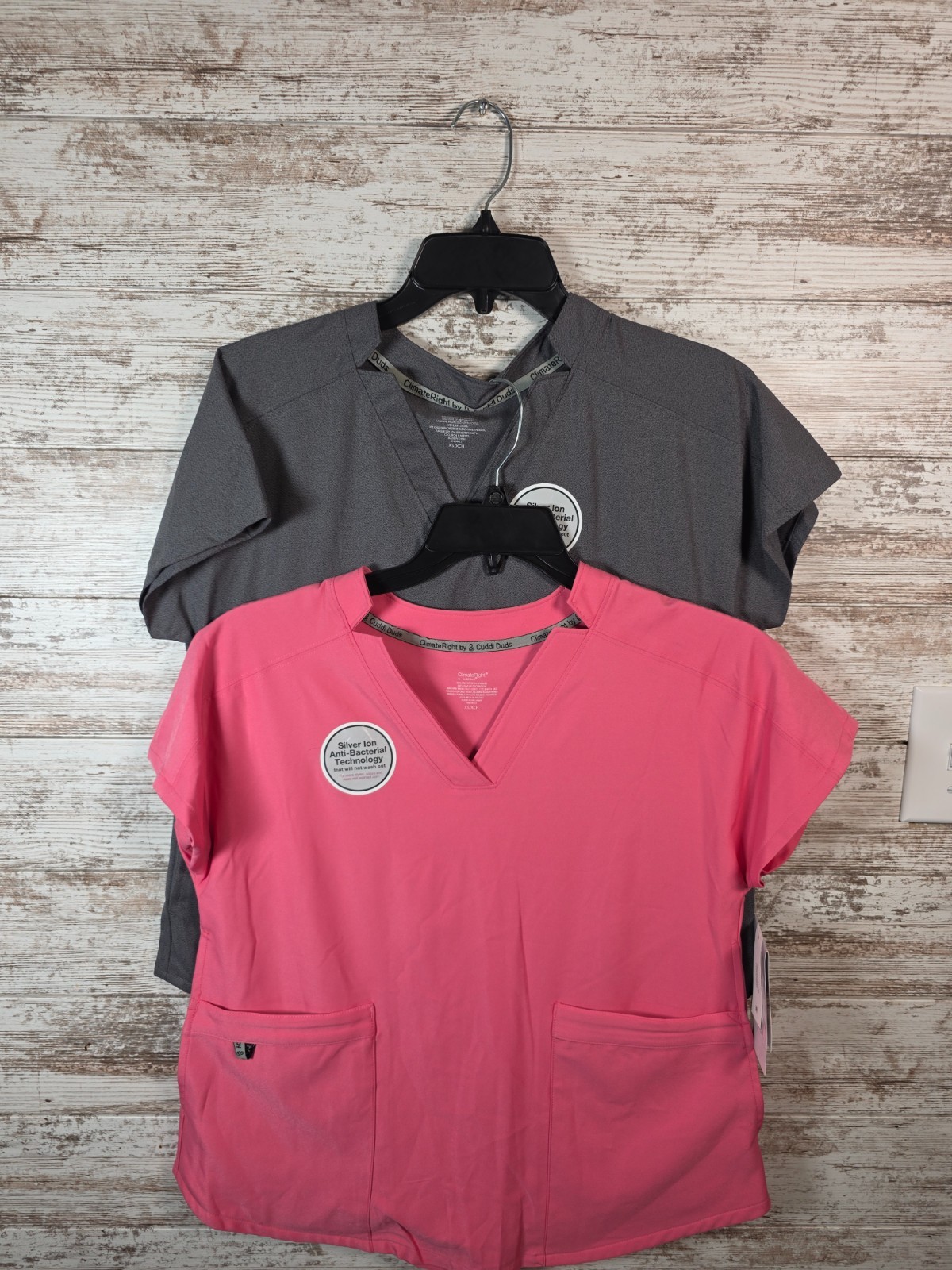 Pack off 2 Climate Right by Cuddl Duds Scrub Top Womens XS Pink Gray V-Neck NWT