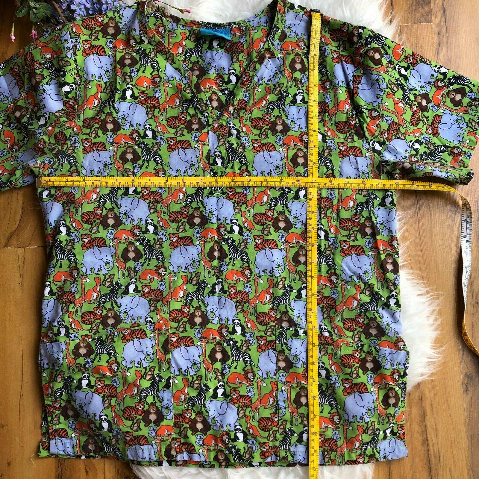 The Scrub Company Safari Animal Print Poly Cotton Blend Top Womens L Nursing